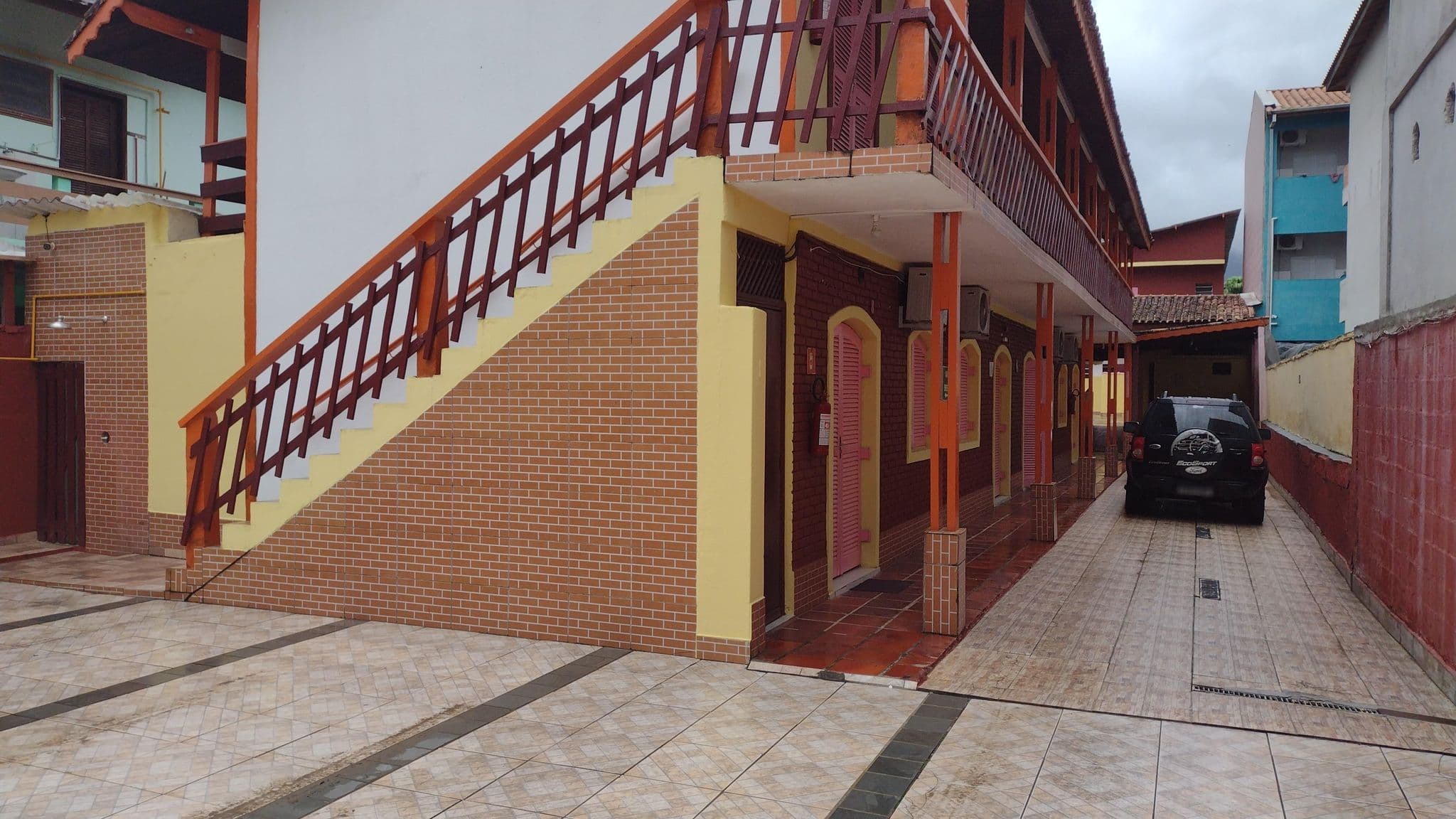Street view near Chales Arvoredo, Caraguatatuba — © ClaudineiSorocaba123 (CC BY-SA · Mapillary)