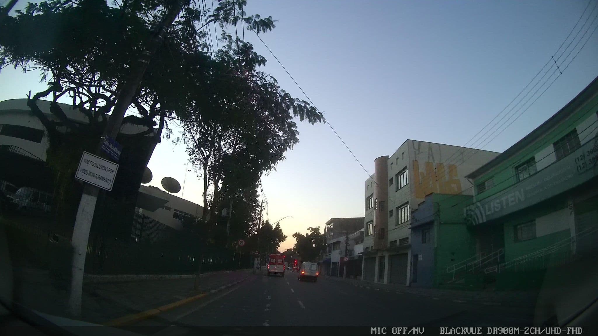 Street view near Hotel Jacareí Palace, Jacareí — © yaf1 (CC BY-SA · Mapillary)