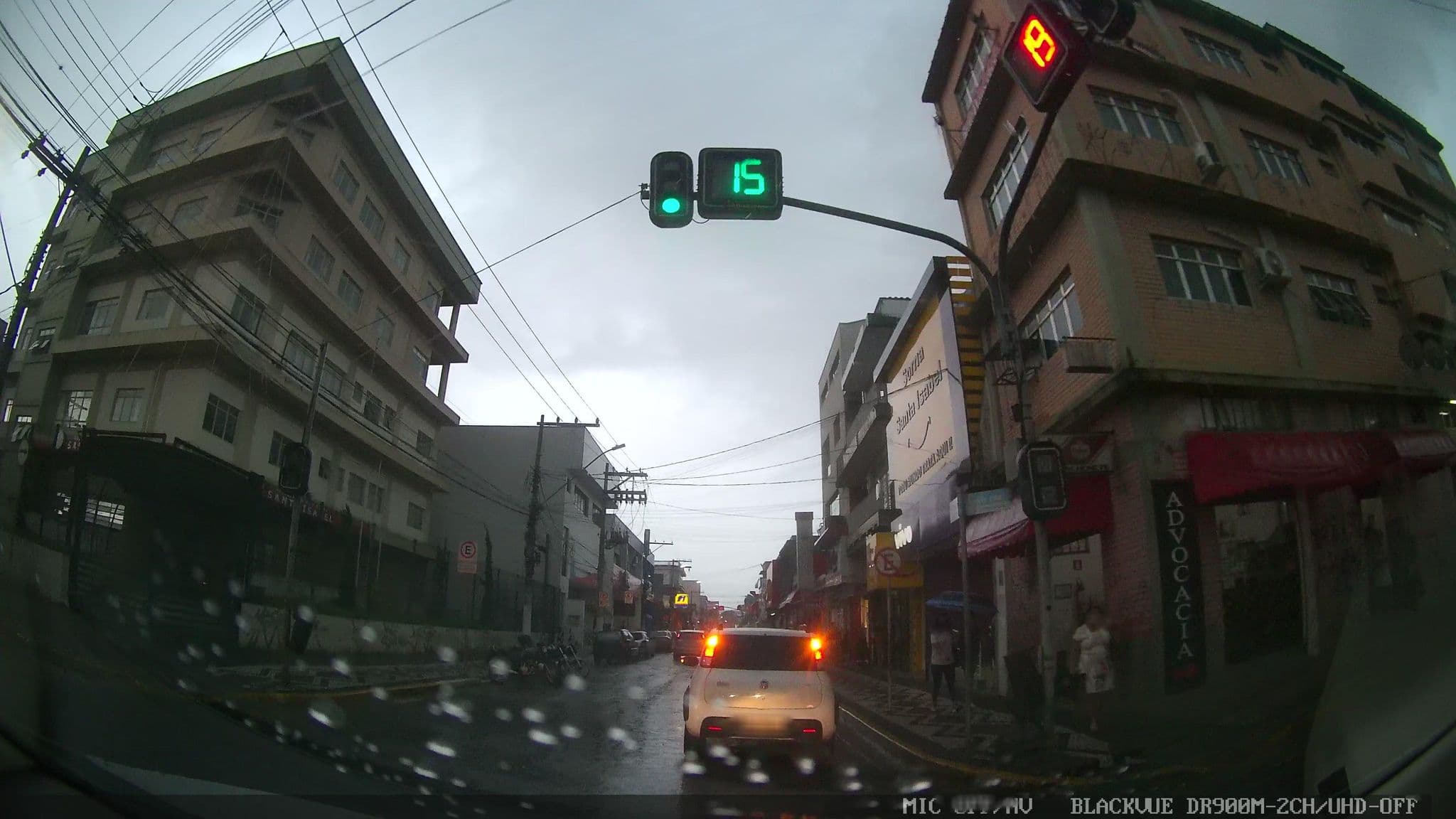 Street view near Hotel Pousada Lua, Santa Isabel — © marciosampaio (CC BY-SA · Mapillary)