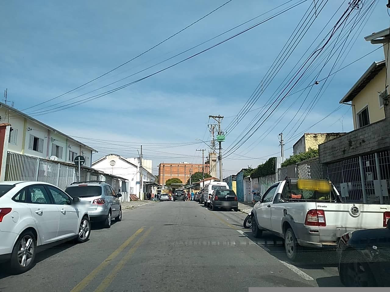 Street view near Albergue de Arias, Taubaté — © and_eng (CC BY-SA · Mapillary)