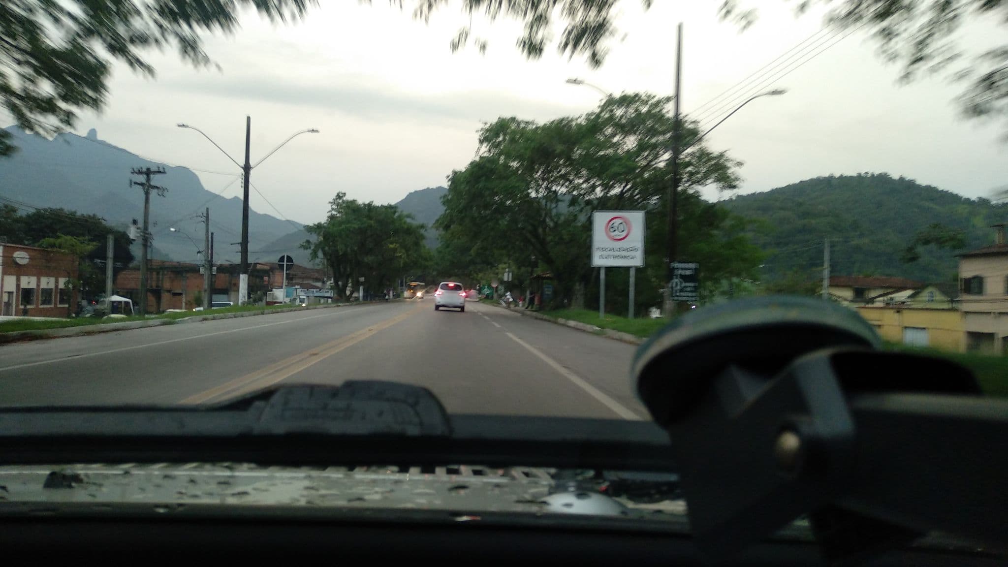 Street view near Piscina - Hotel do Bosque Eco Resort, Angra dos Reis — © agm2112 (CC BY-SA · Mapillary)
