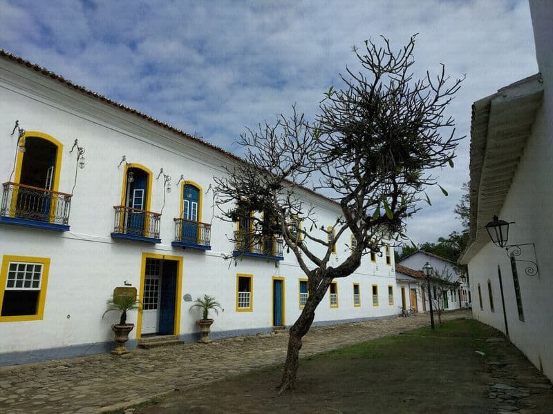 Street view near Sossego do Major Paraty, Paraty — © janvanbekkum (CC BY-SA · Mapillary)