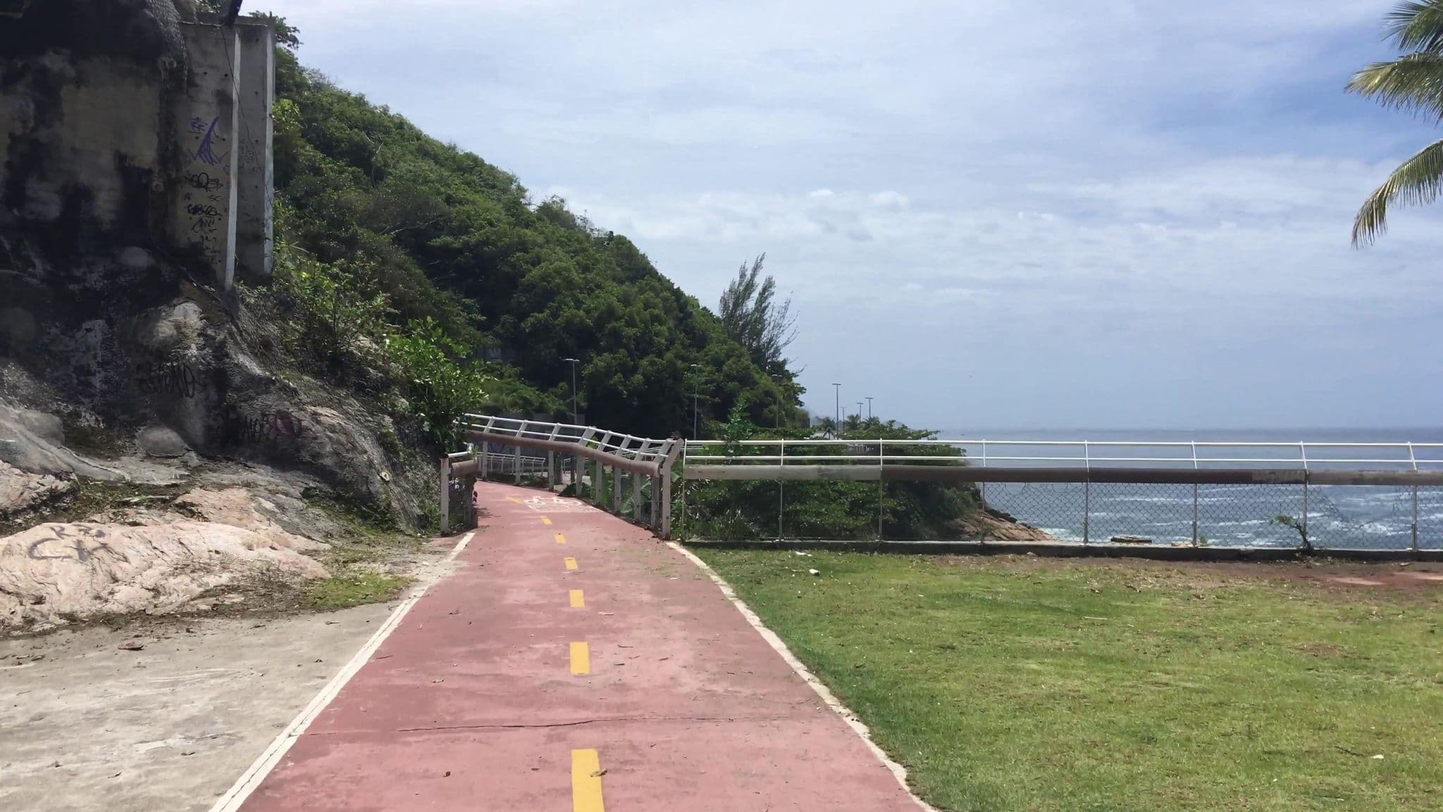 Street view near Casablanca1, Vidigal — © nighto (CC BY-SA · Mapillary)