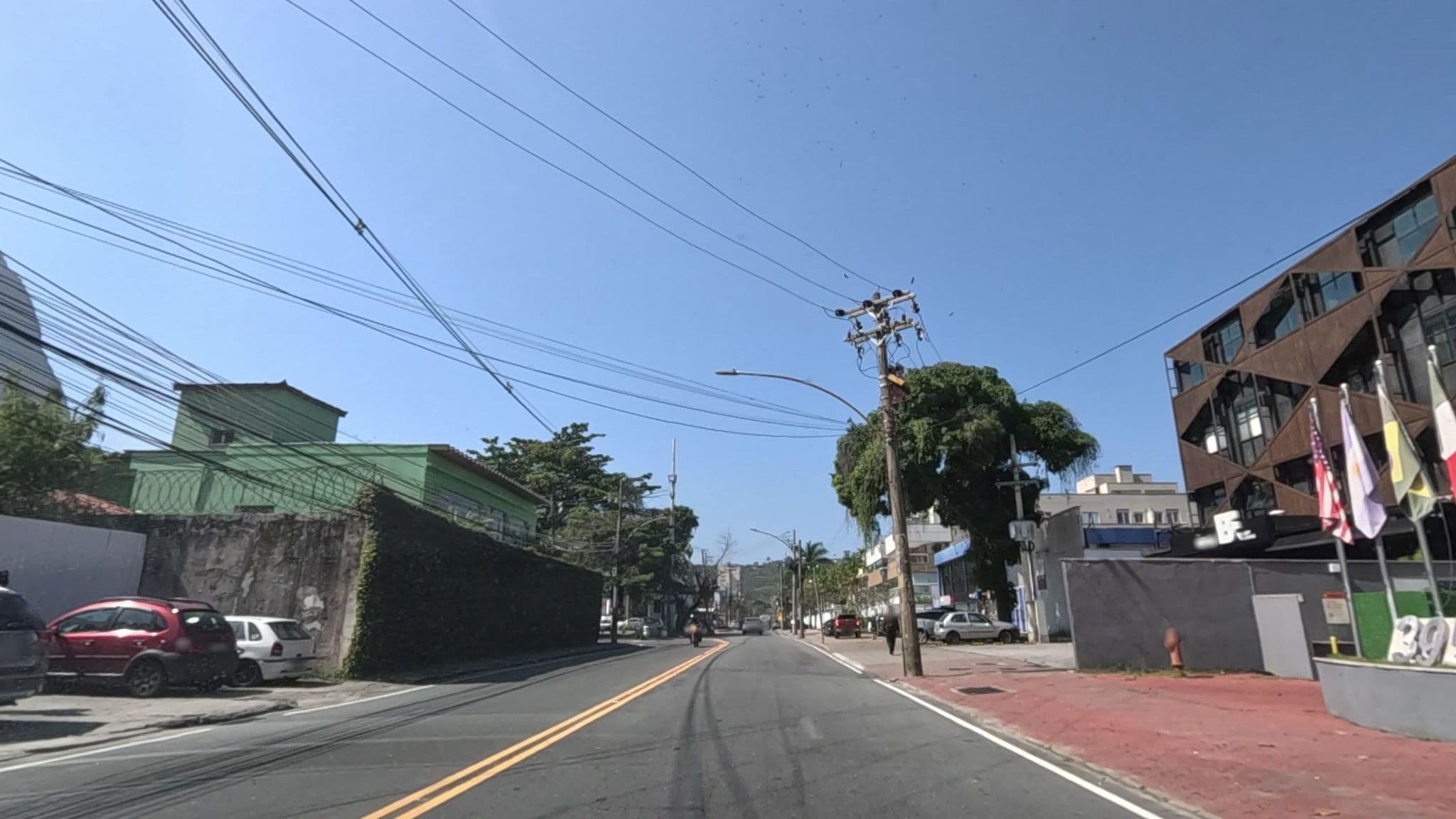 Street view near Hotel Be Loft Lounge, São Conrado — © enzostana (CC BY-SA · Mapillary)