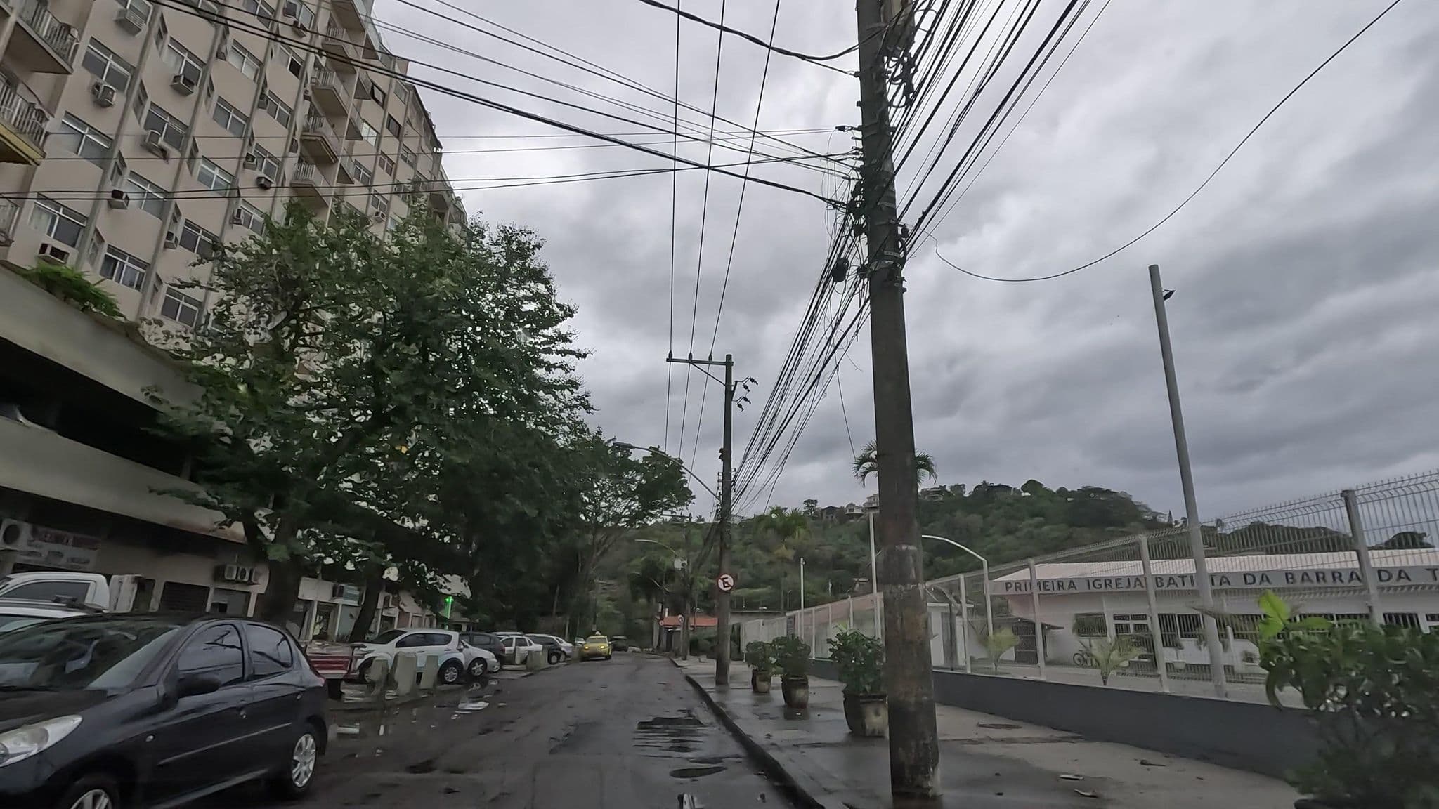 Street view near Hospedaria da Joatinga, São Conrado — © enzostana (CC BY-SA · Mapillary)