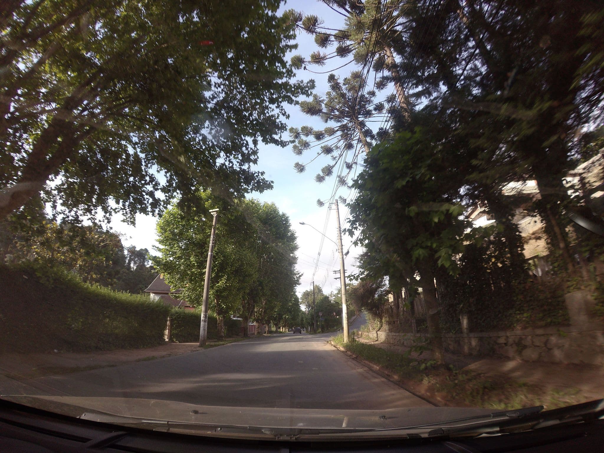 Street view near La Brume, Campos do Jordão — © andersoal (CC BY-SA · Mapillary)