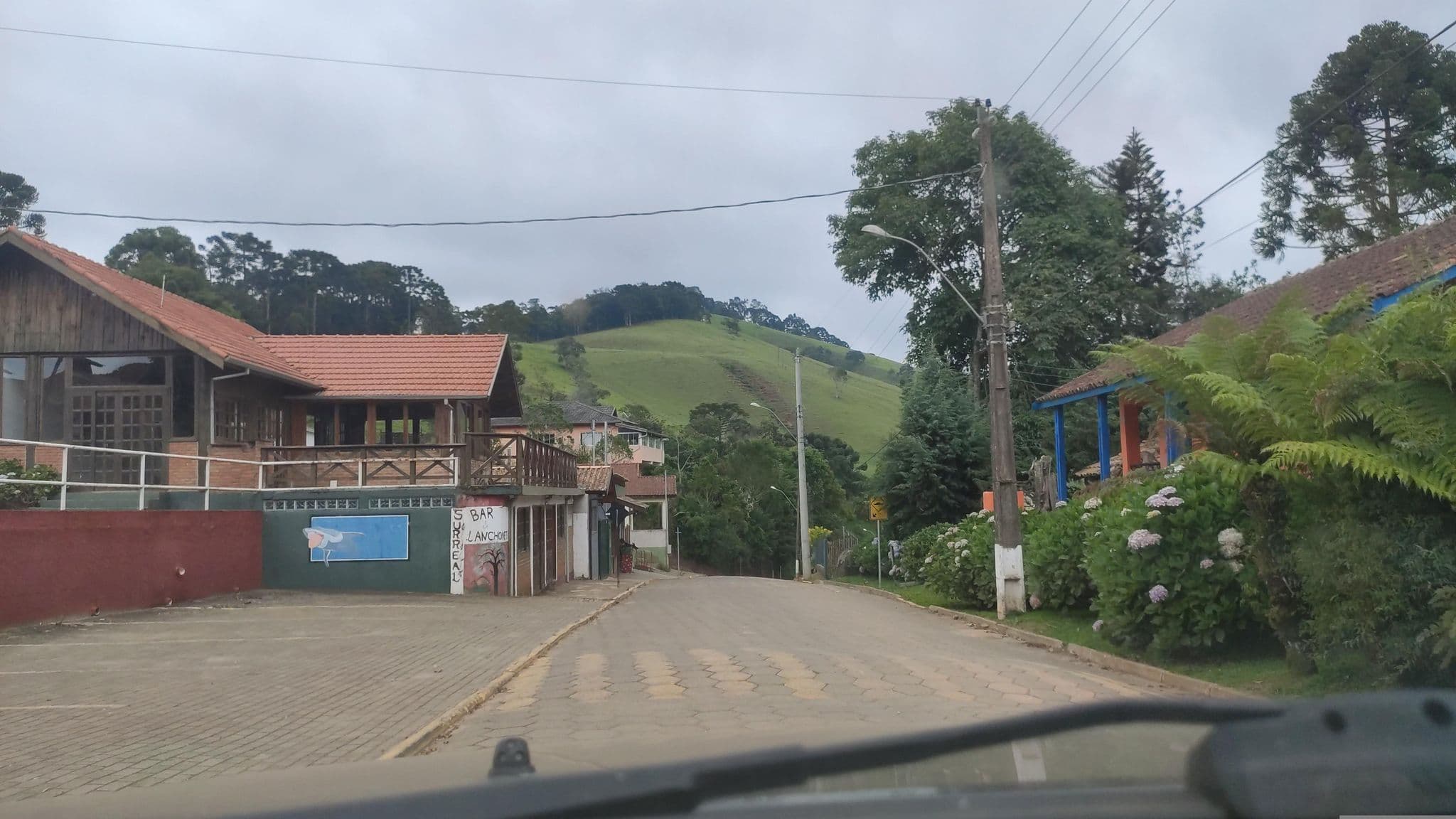 Street view near Hospedaria Caminho Da Roça, Gonçalves — © fepol (CC BY-SA · Mapillary)