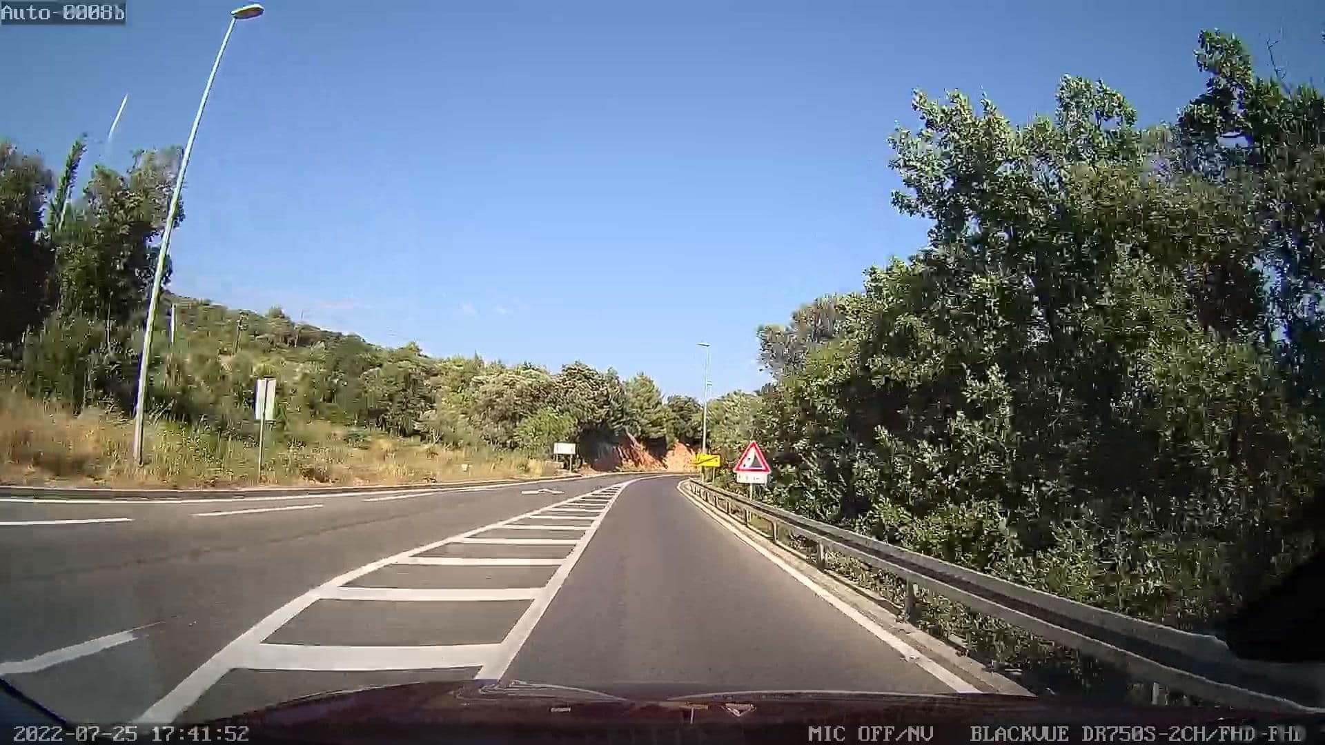 Street view near Camping, Posedarje — © rdnnk (CC BY-SA · Mapillary)