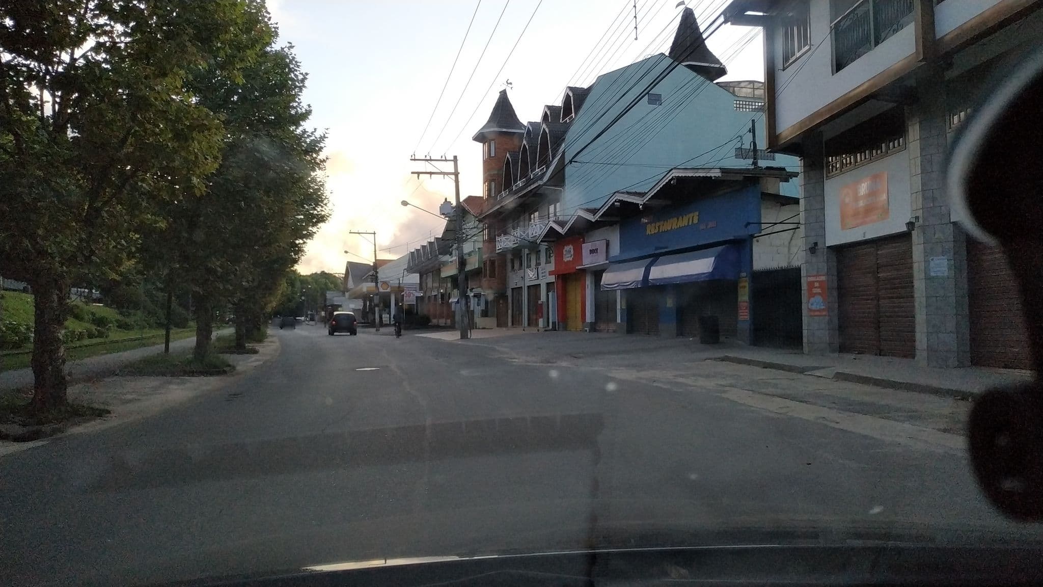 Street view near Pousada Serena, Campos do Jordão — © thierryajeaniphone (CC BY-SA · Mapillary)