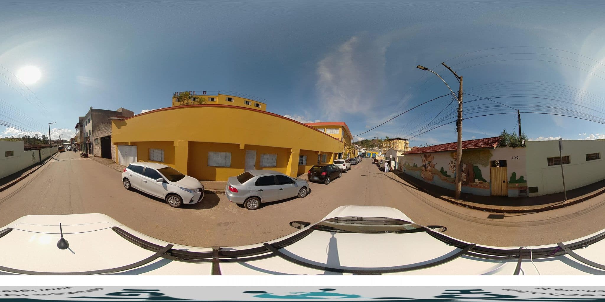 Street view near Hotel e Restaurante Garfo de Ouro, Cambuí — © IGTECH (CC BY-SA · Mapillary)