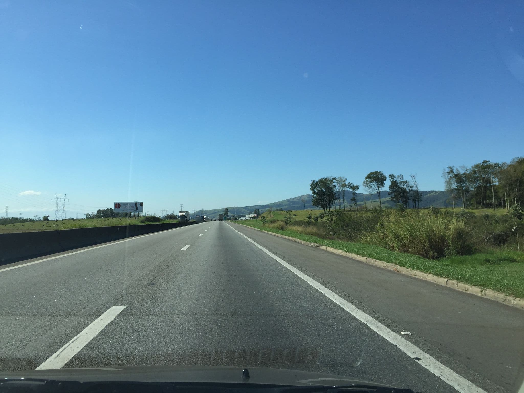 Street view near Hotel Le Renard, Roseira — © jglacerda (CC BY-SA · Mapillary)