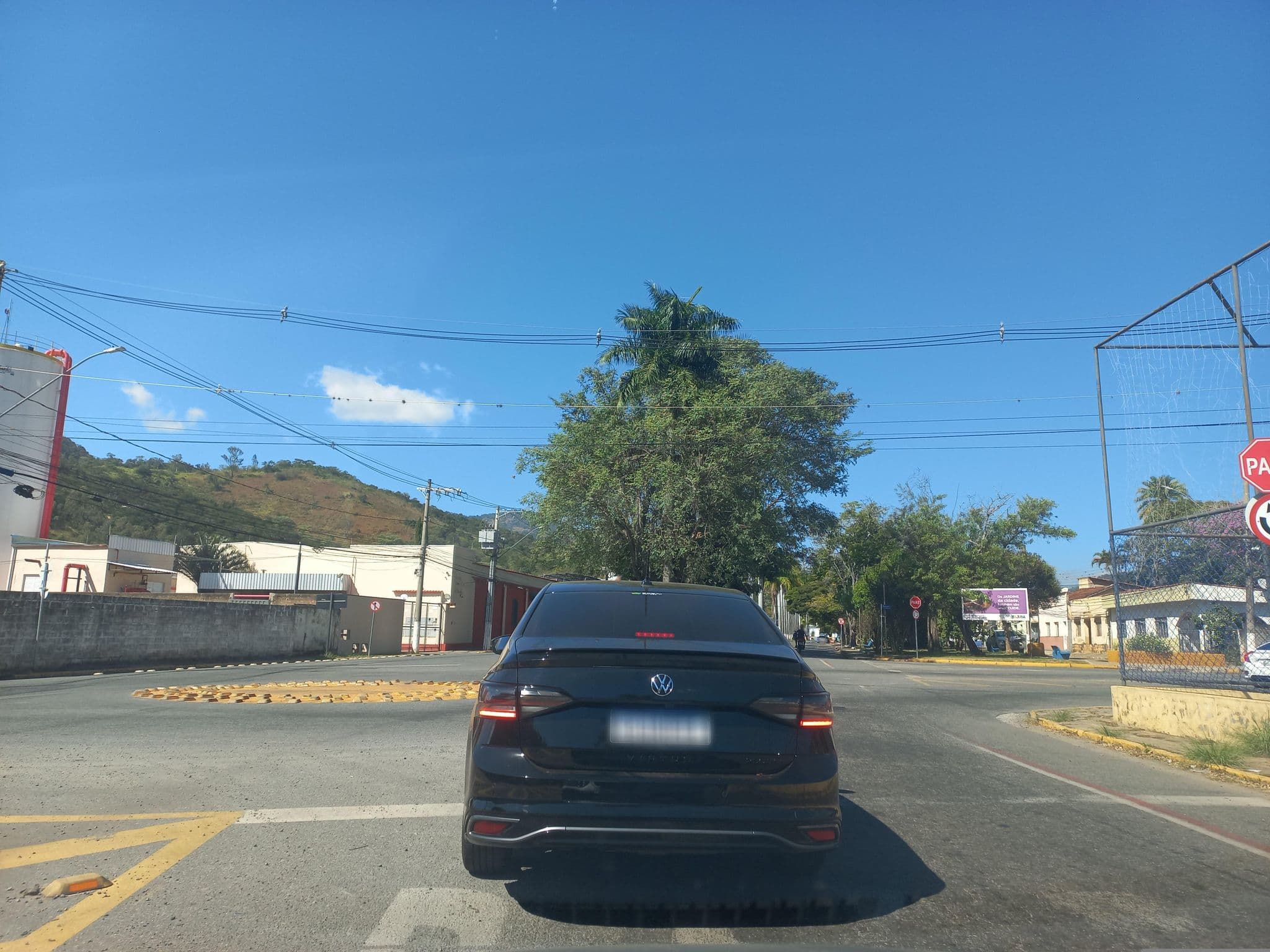 Street view near Pousada Maria Da Fé, Itajubá — © and_eng (CC BY-SA · Mapillary)