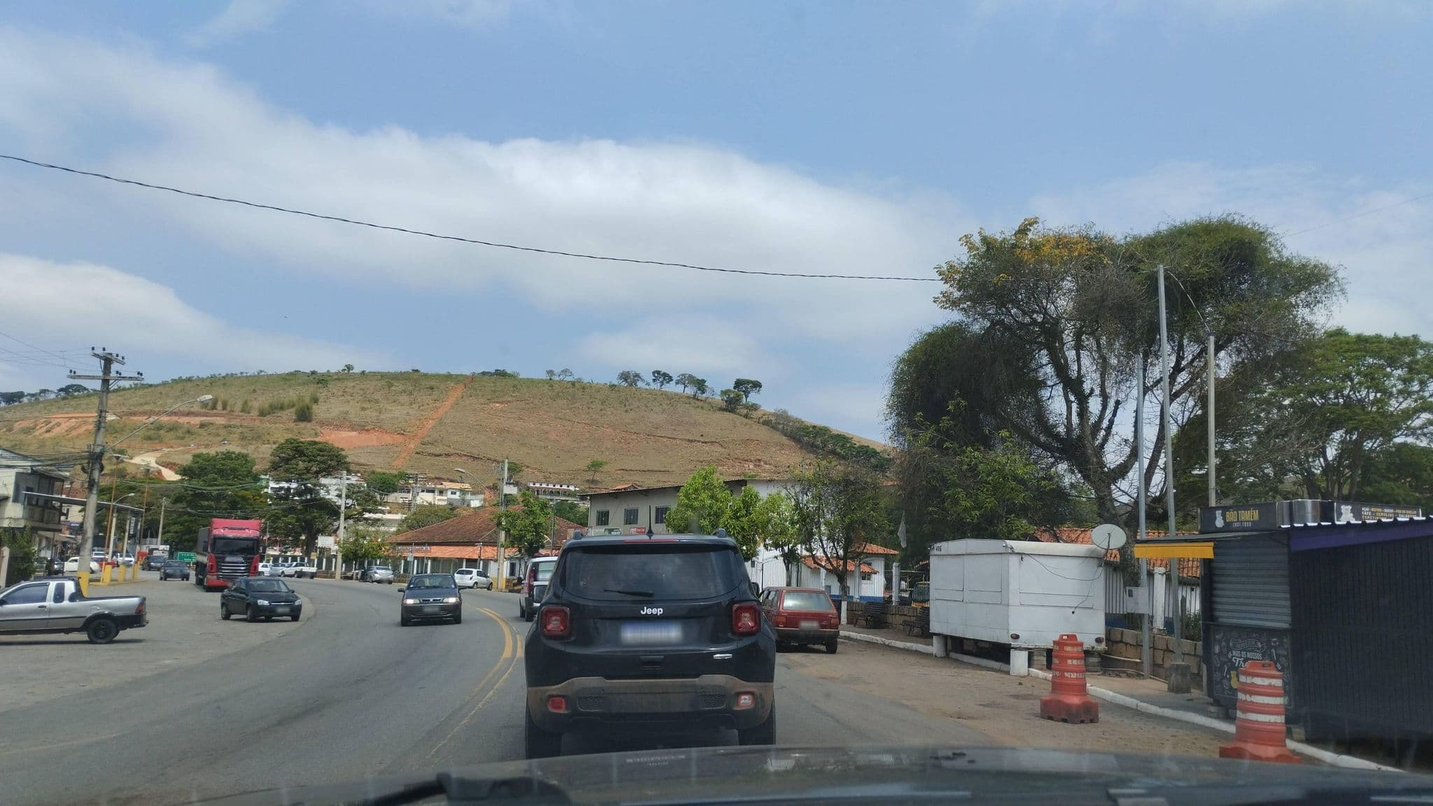 Street view near Pousada Pouso Alto, Pouso Alto — © Kaart_Local (CC BY-SA · Mapillary)
