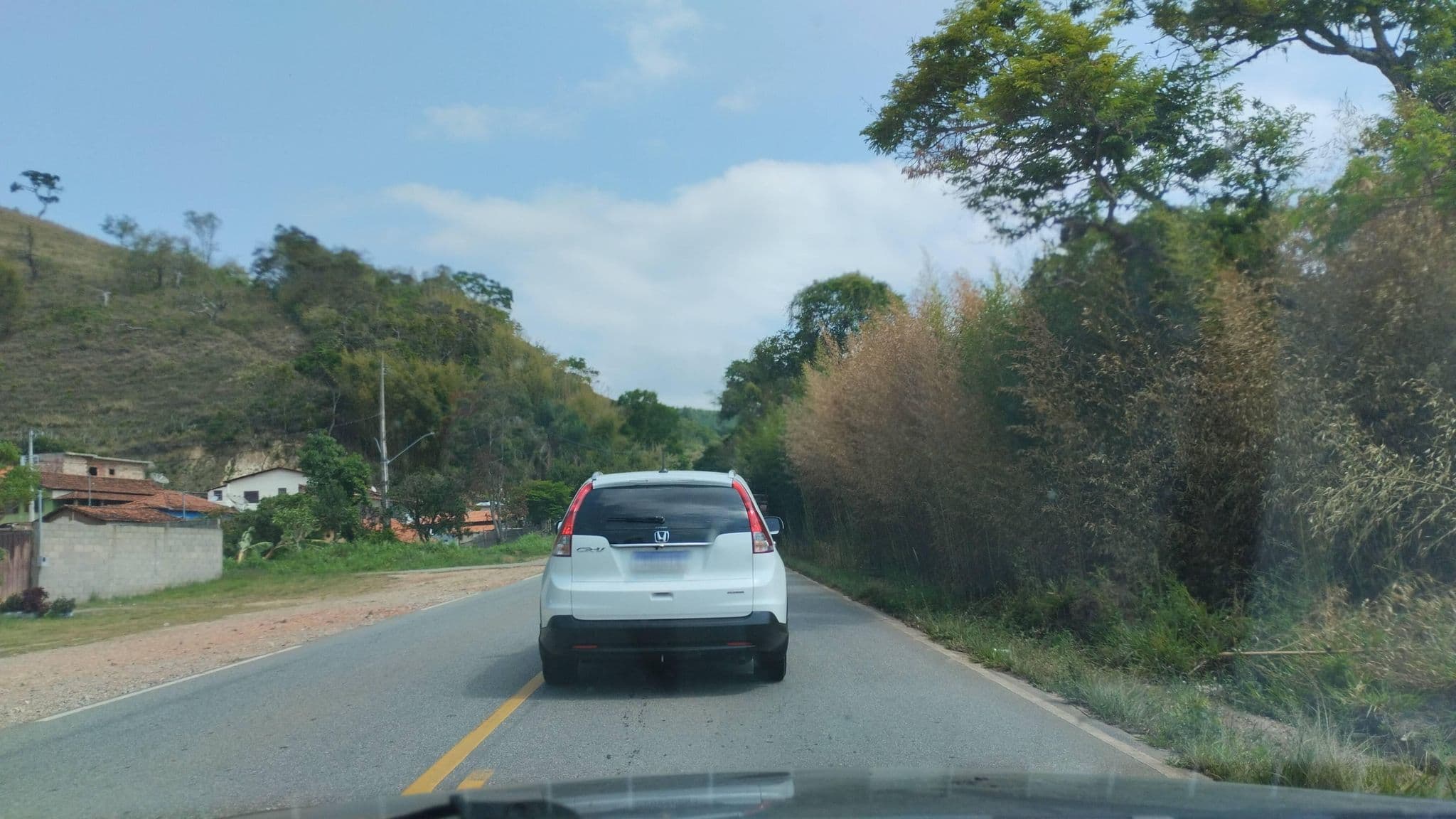 Street view near Refugio da Montanha - Hospedaria e Camping, Passa Quatro — © Kaart_Local (CC BY-SA · Mapillary)