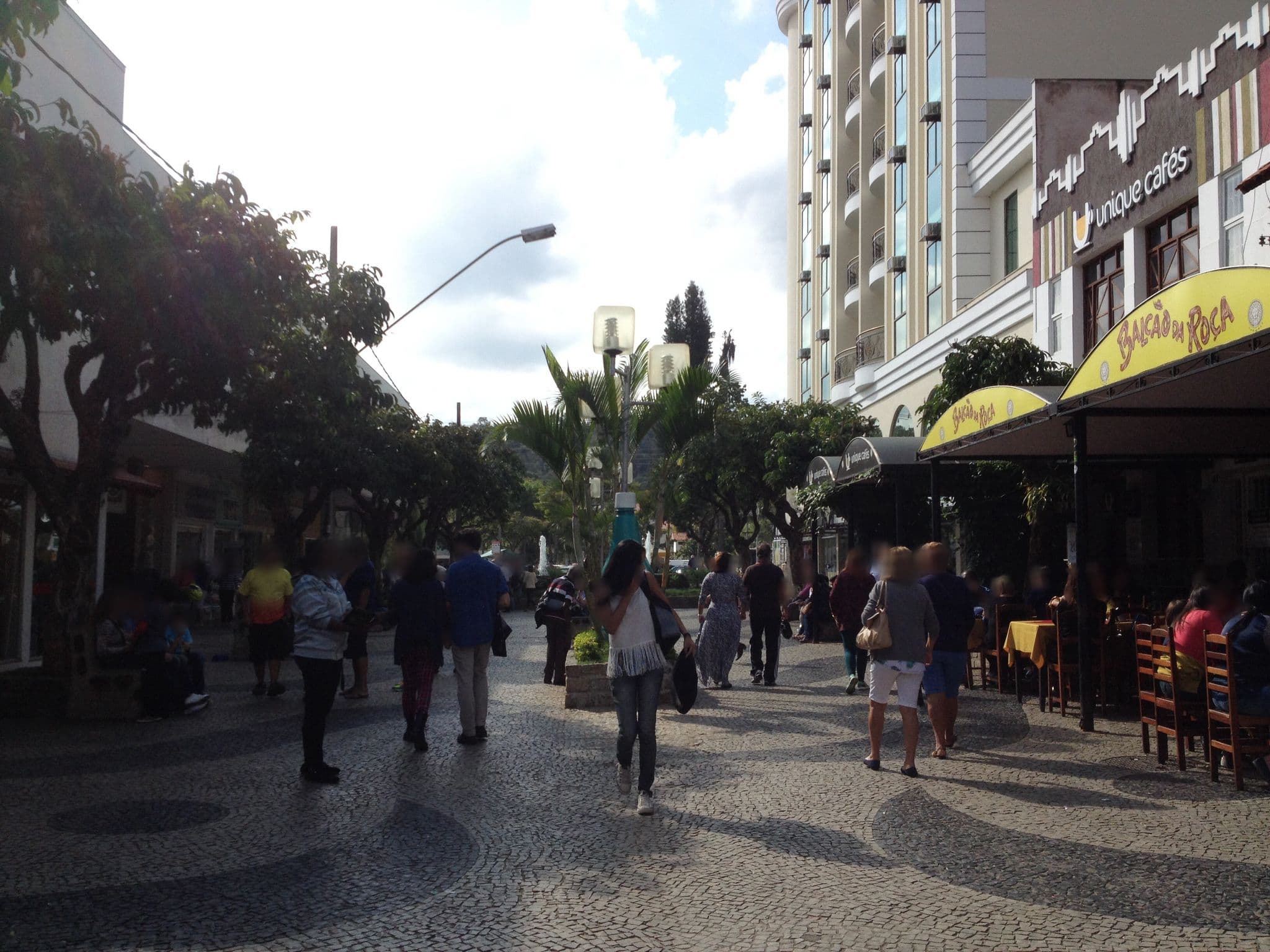 Street view near Salão de festas do Hotel Metrópole, São Lourenço — © jglacerda (CC BY-SA · Mapillary)