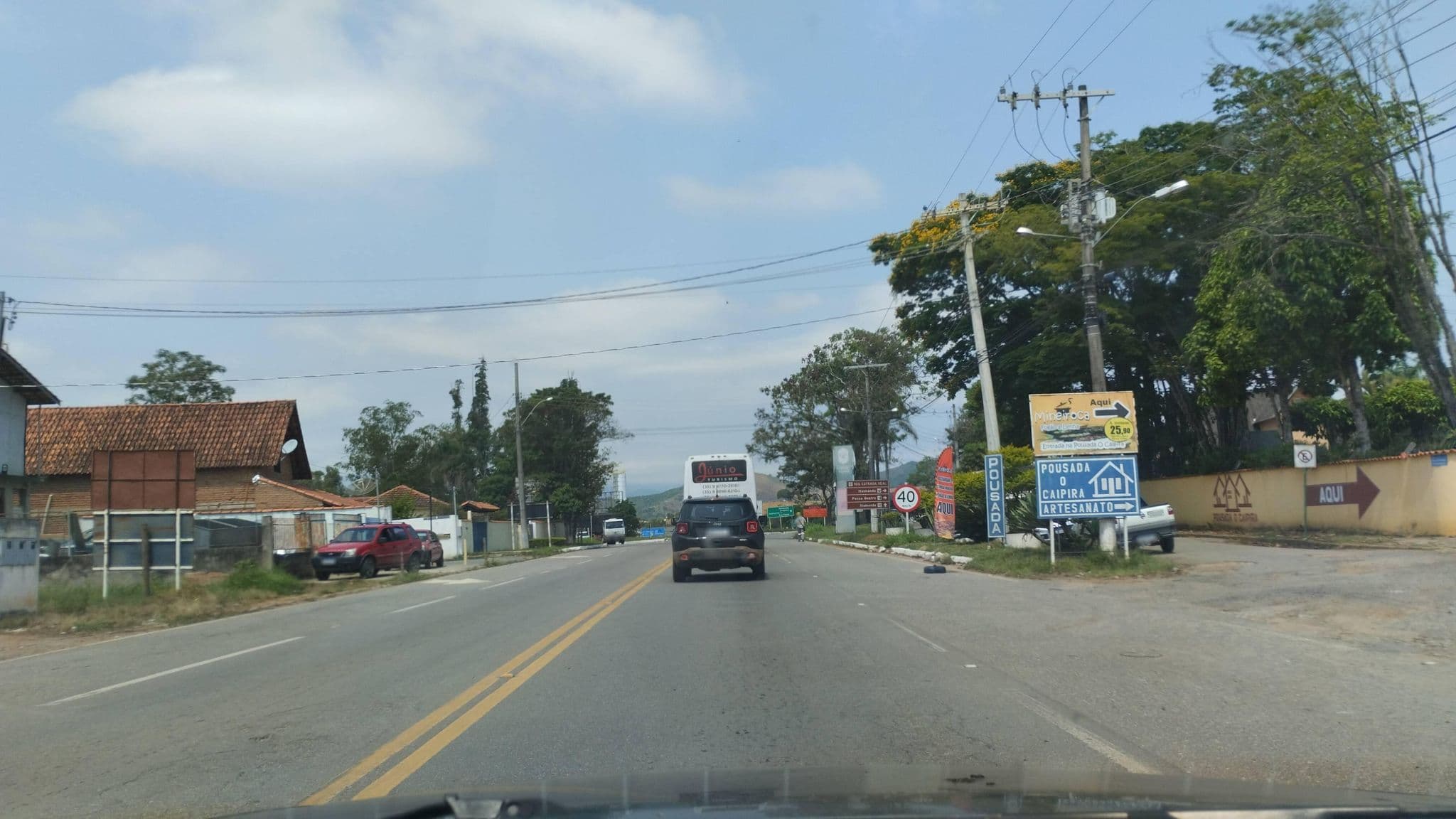 Street view near Pousada O Caipira, Itanhandu — © Kaart_Local (CC BY-SA · Mapillary)