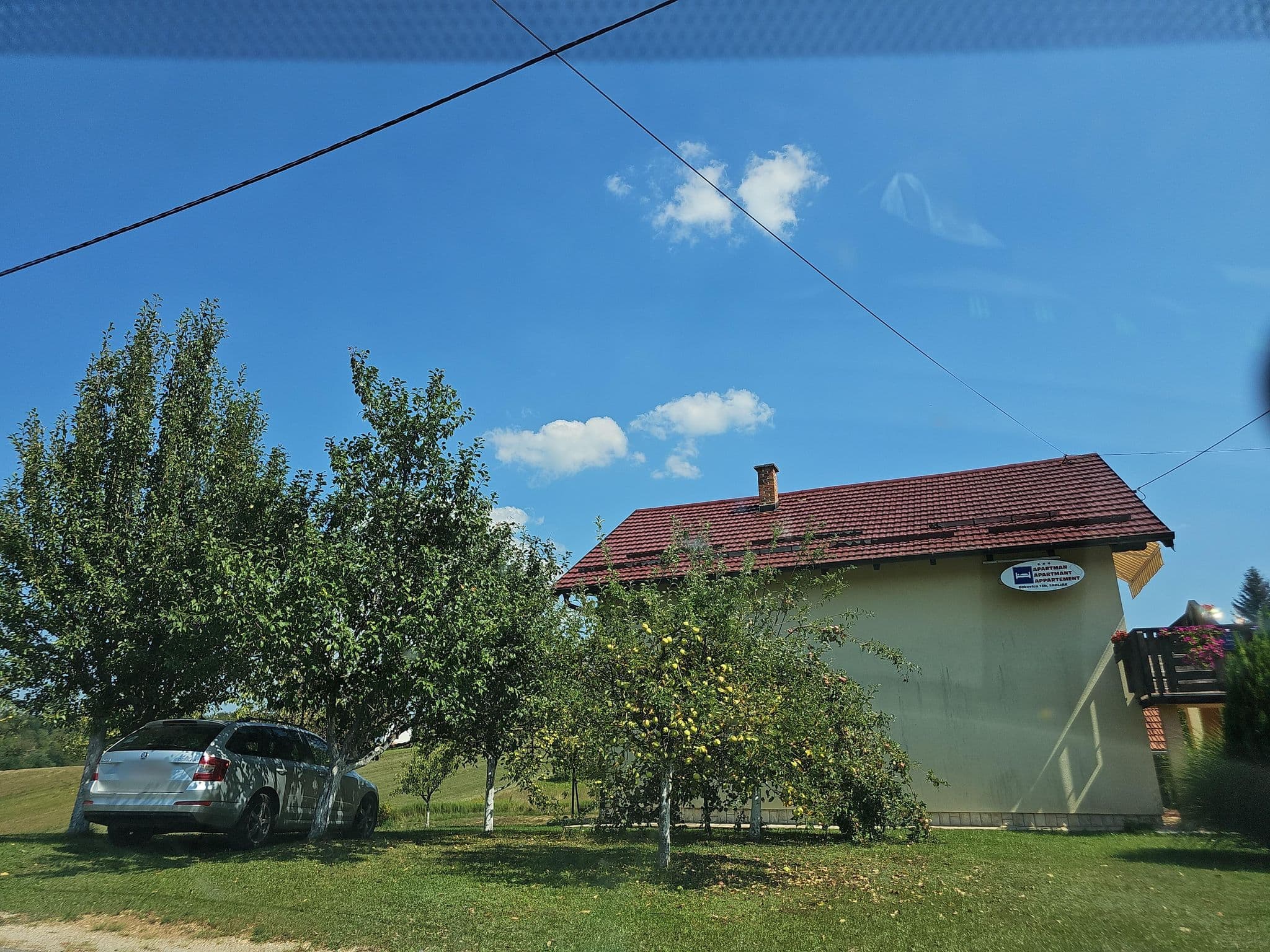 Street view near Apartments Sabljak, Slunj — © Ibj308 (CC BY-SA · Mapillary)