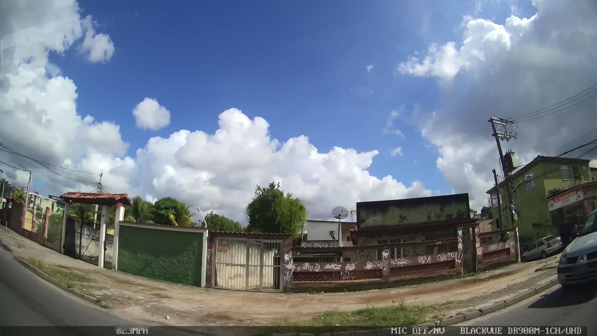 Street view near Nono 10 House, Barra da Tijuca — © kaart_1 (CC BY-SA · Mapillary)
