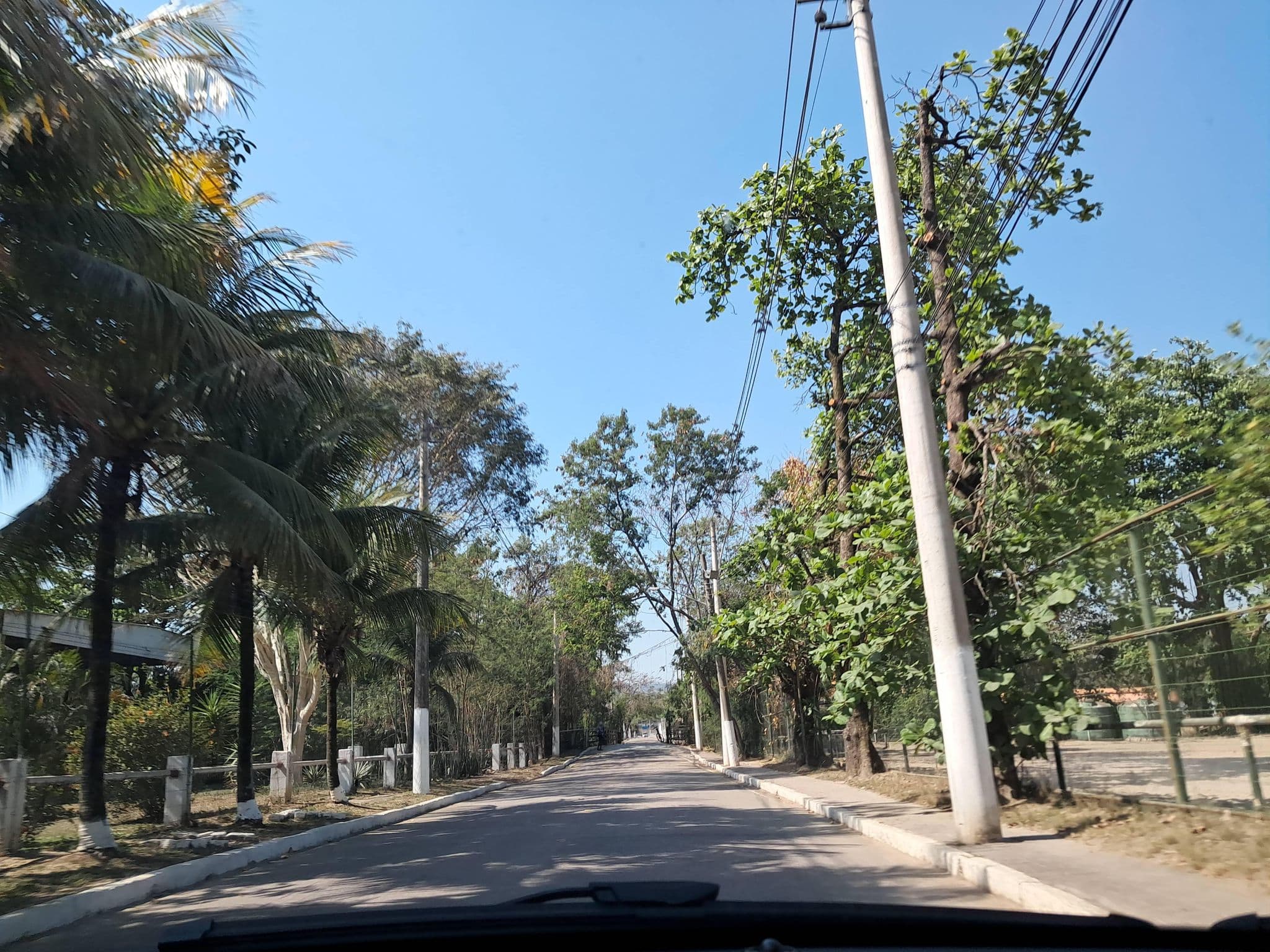 Street view near Hotel De Trânsito Ran, Nilópolis — © Malu25 (CC BY-SA · Mapillary)