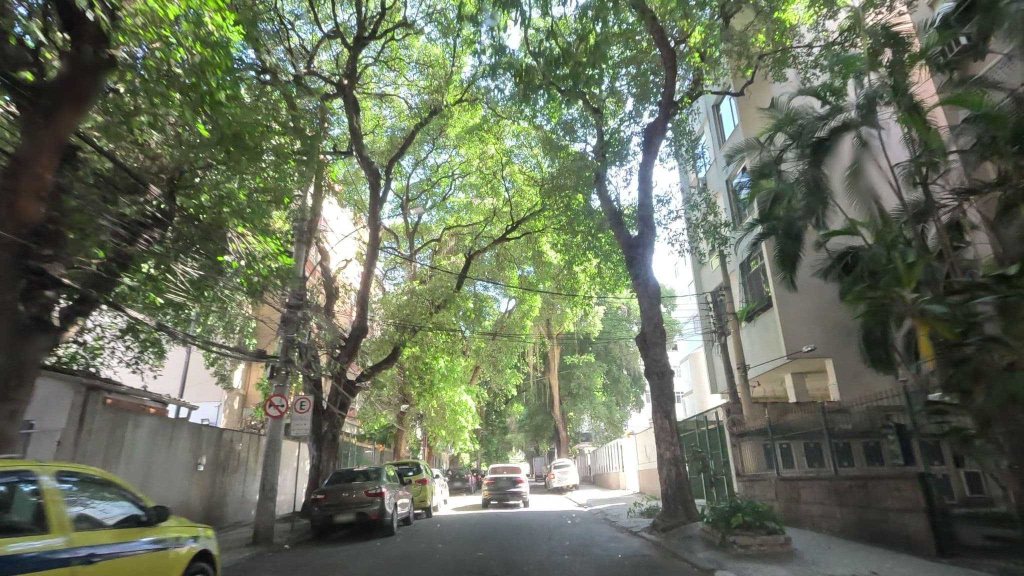 Street view near Homestay Apartament Alma Milonguera, Estácio — © Malu25 (CC BY-SA · Mapillary)