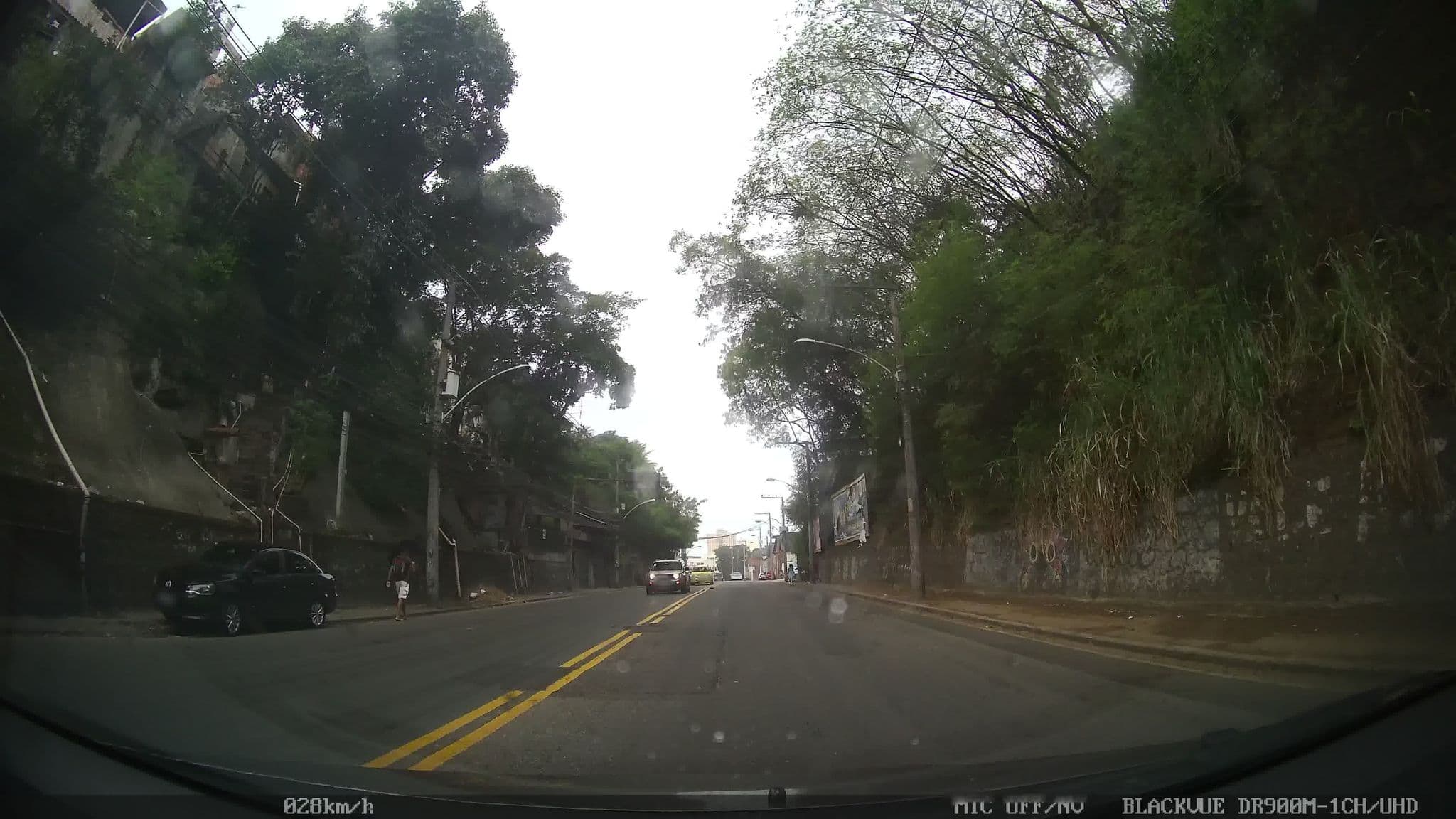 Street view near Wonderland, Cidade Nova — © kaart_2 (CC BY-SA · Mapillary)
