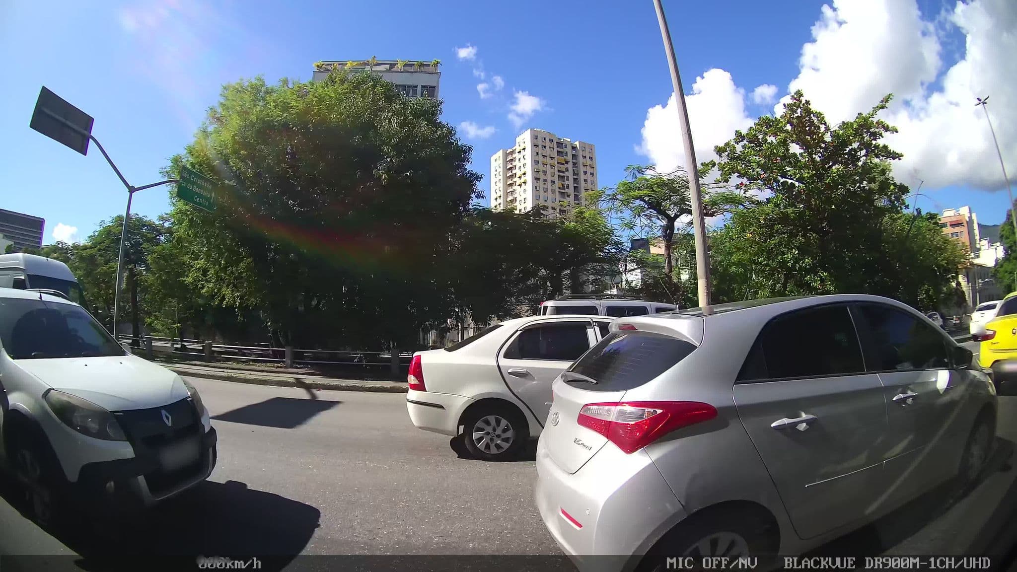Street view near Club med, Estácio — © kaart_2 (CC BY-SA · Mapillary)