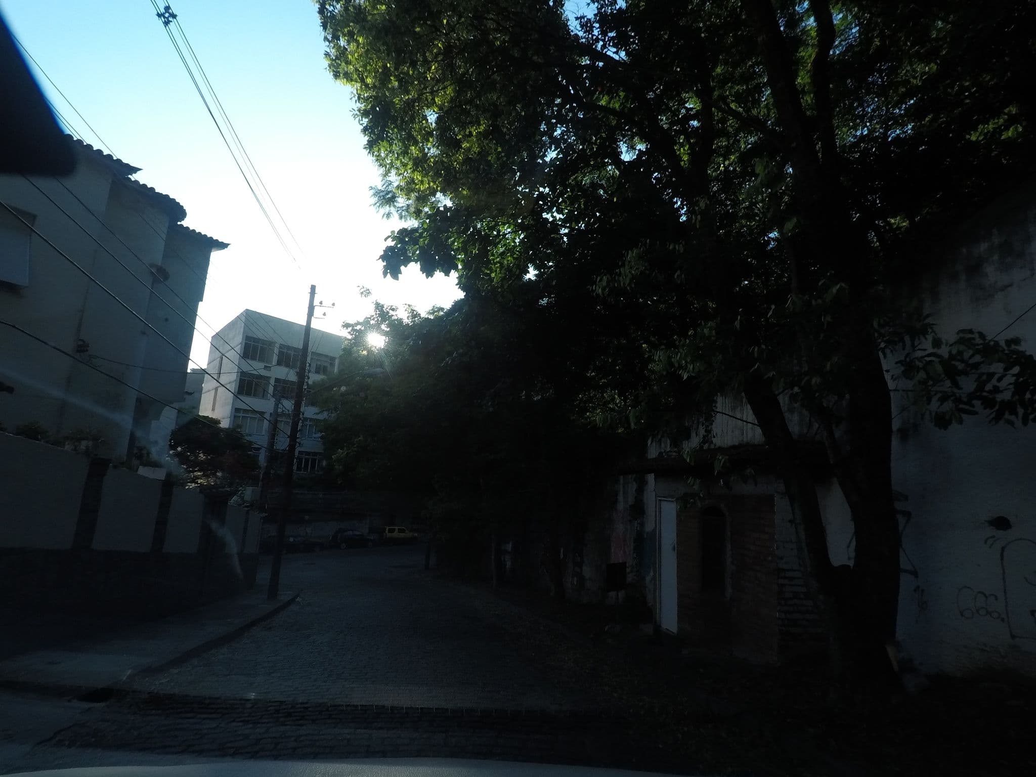 Street view near Hostel da Leia, Catete — © marciosampaio (CC BY-SA · Mapillary)