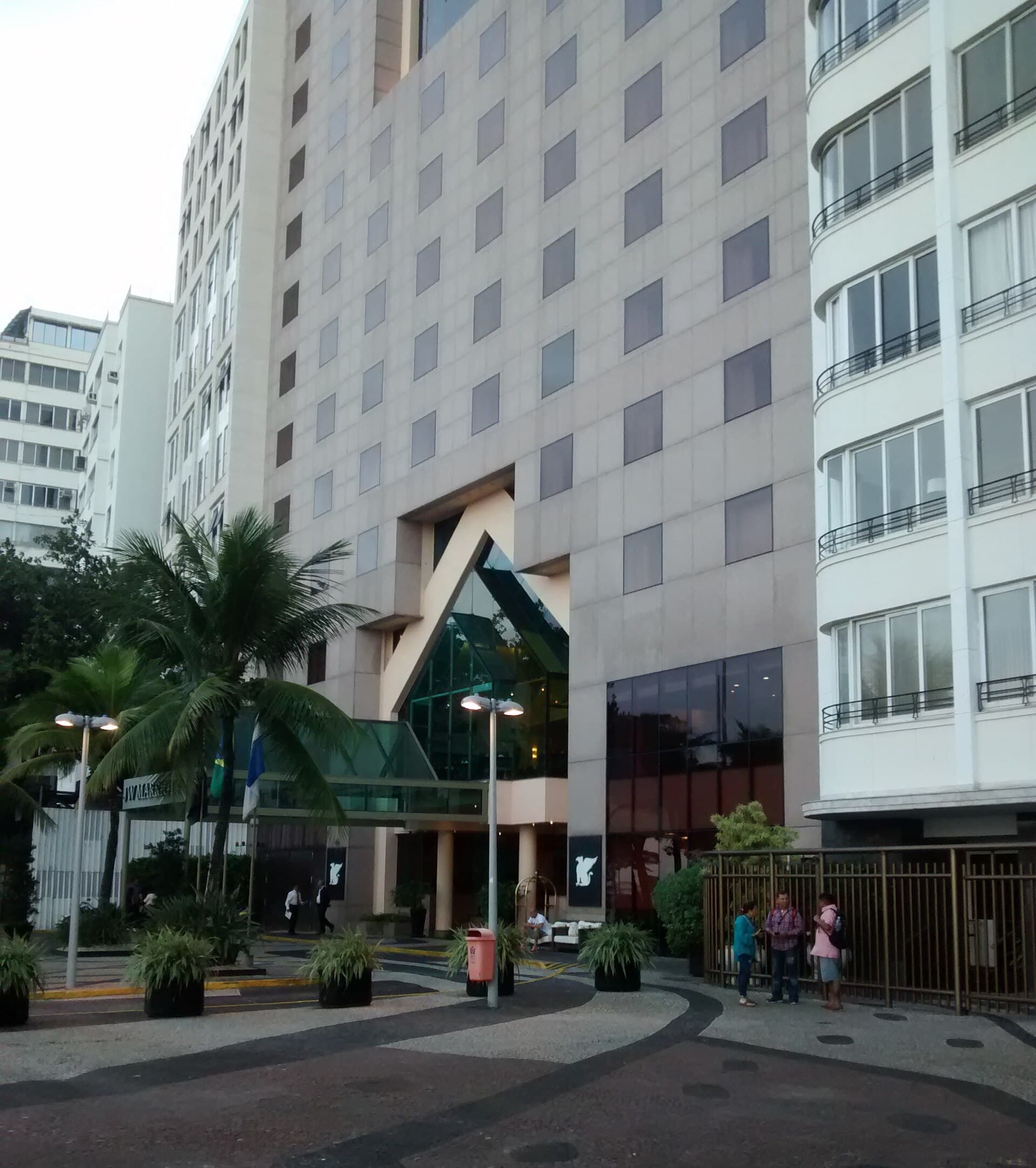 JW Marriott Hotel Rio de Janeiro (via Wikimedia Commons, CC0)
