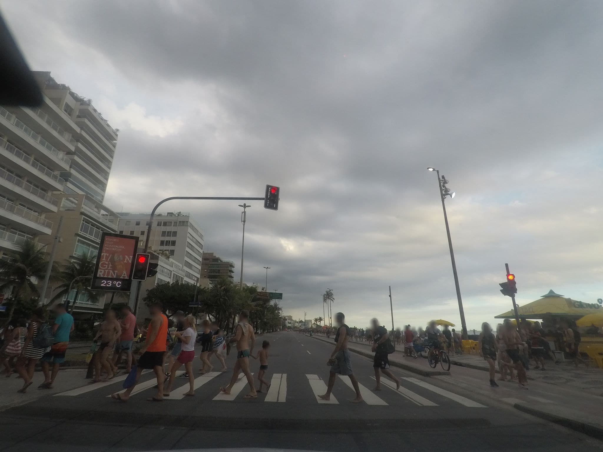 Street view near Hotel Caesar Park Managed by Sofitel, Ipanema — © thierryajeaniphone (CC BY-SA · Mapillary)