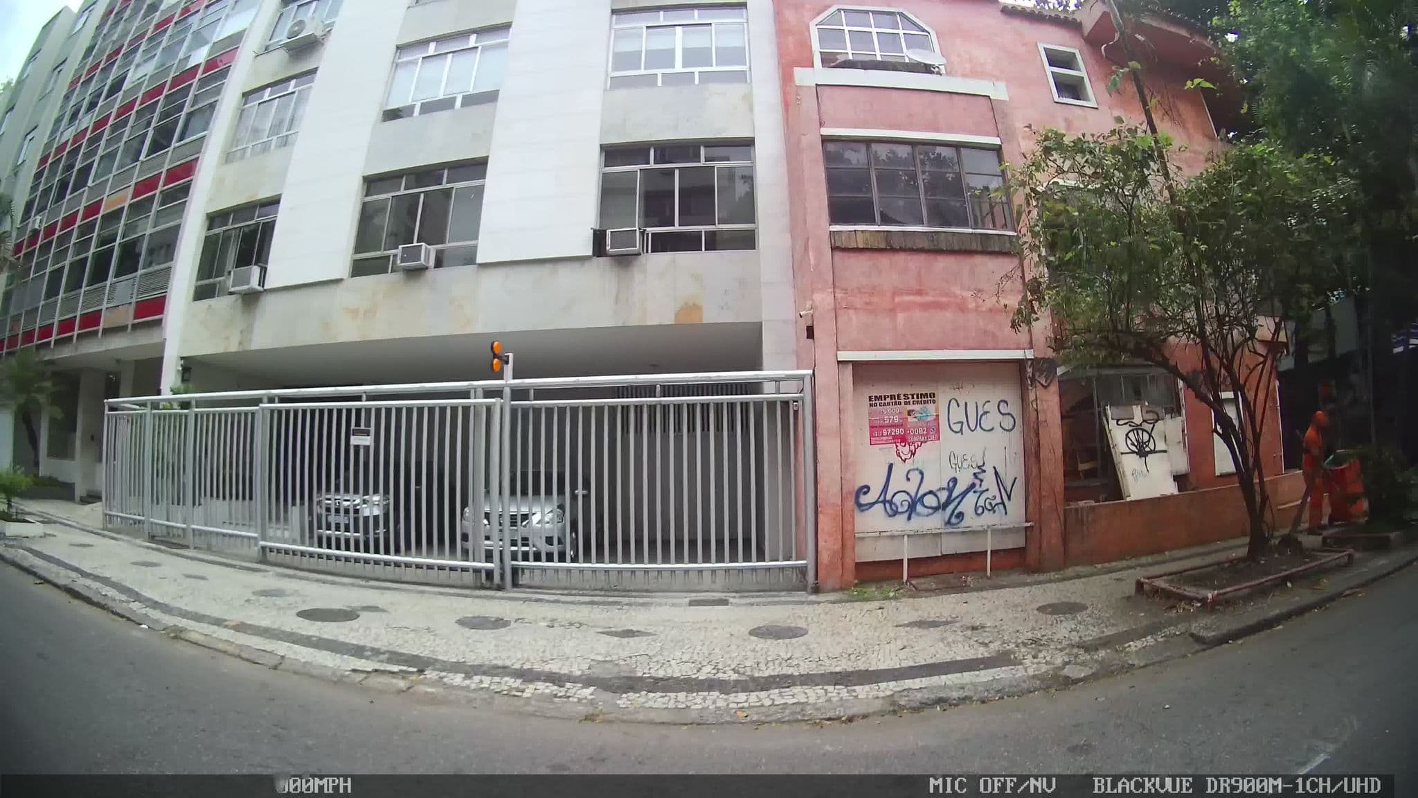 Street view near NYC Palace Hotel, Leblon — © kaart_1 (CC BY-SA · Mapillary)