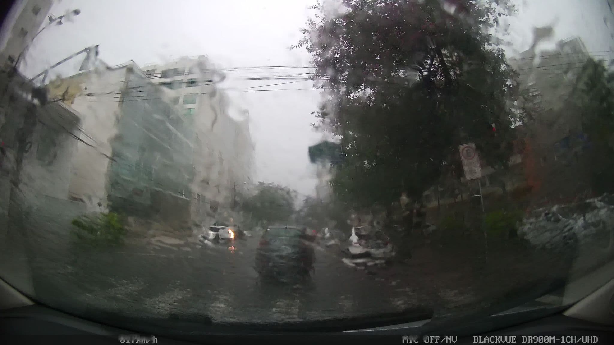 Street view near Othon, Leblon — © kaart_1 (CC BY-SA · Mapillary)