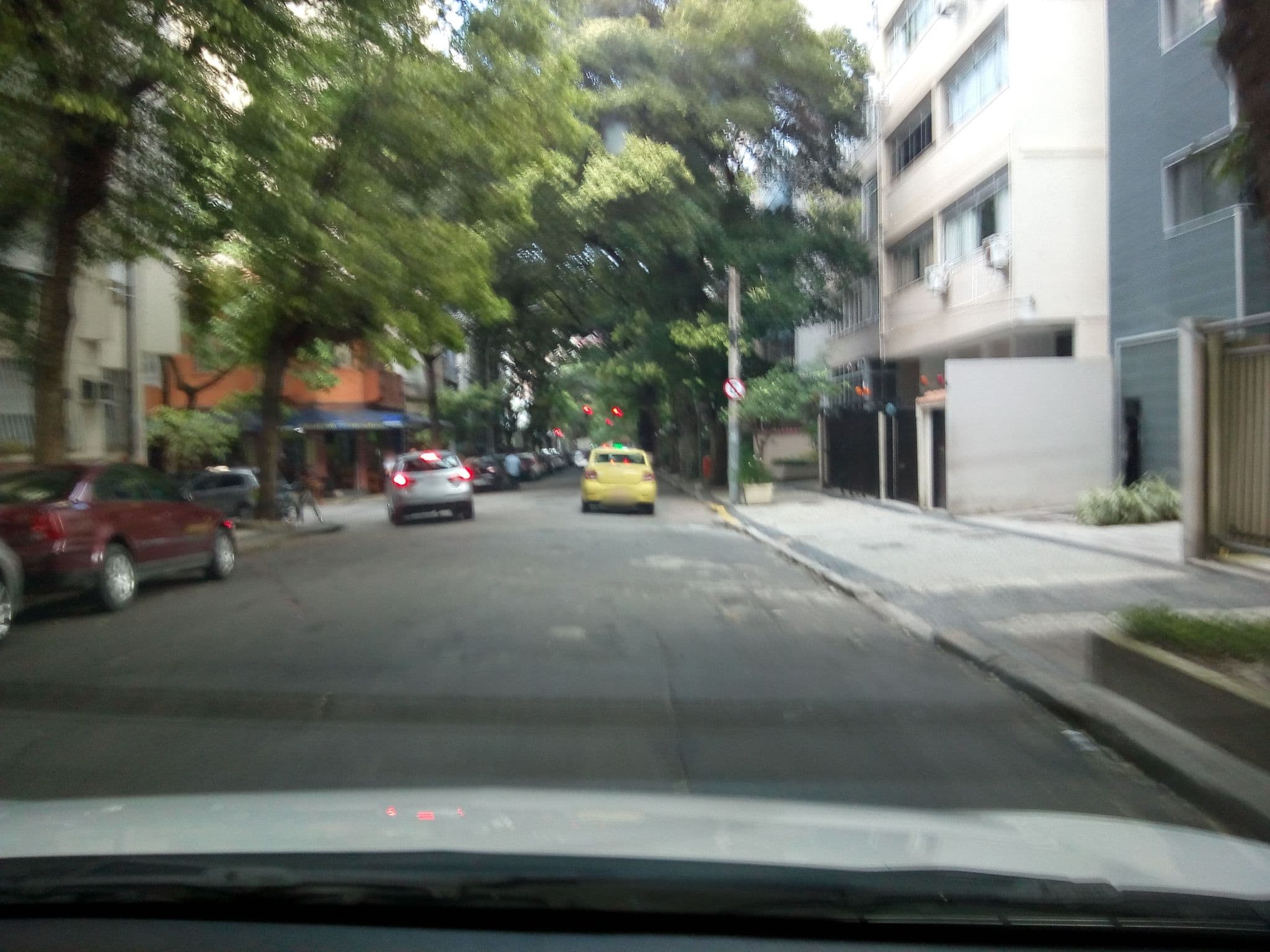 Street view near Hotel Bossa Nova Ipanema, Ipanema — © marciosampaio (CC BY-SA · Mapillary)