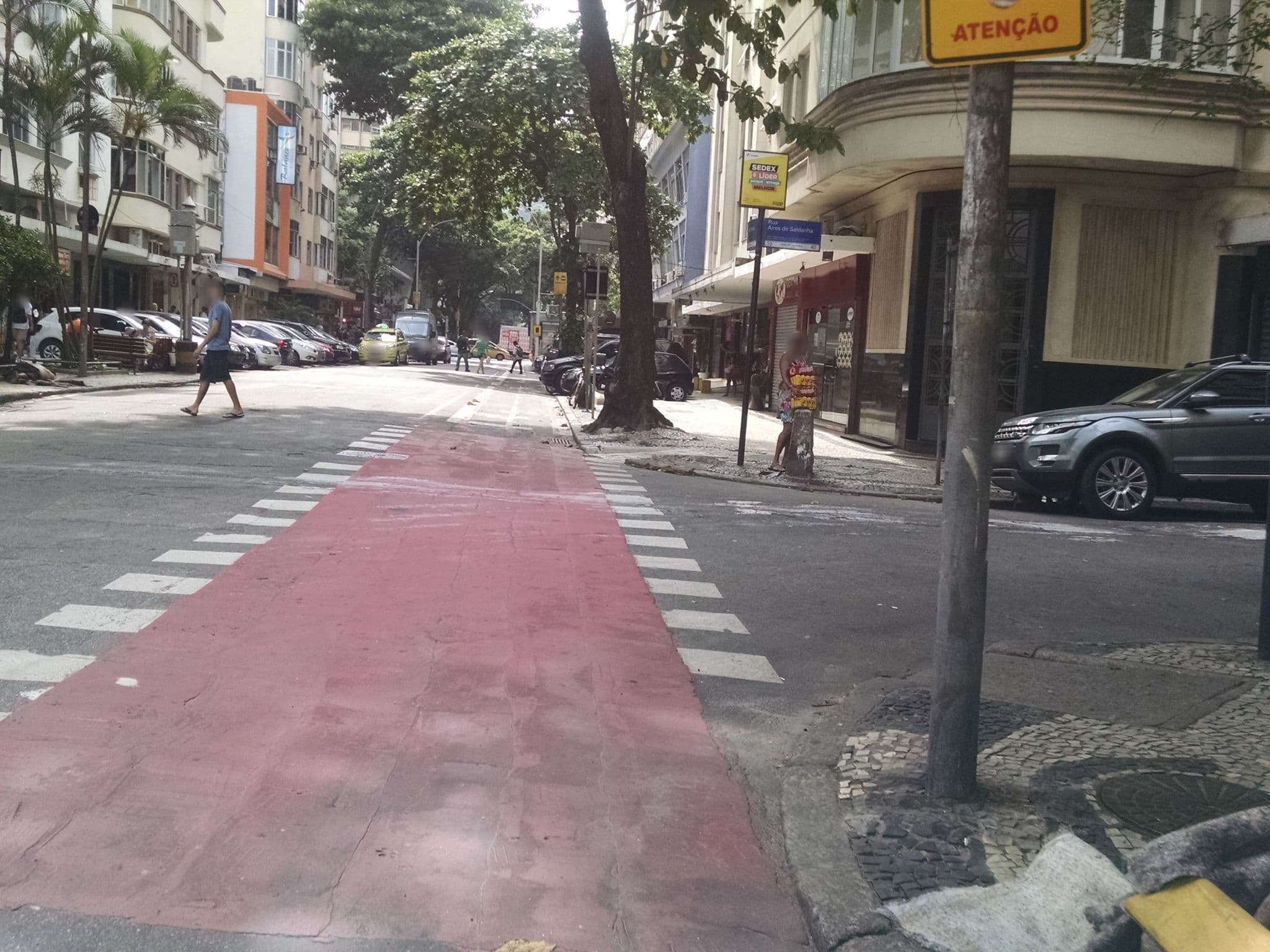 Street view near Ritz Copacabana Boutique Hotel, Copacabana — © nighto (CC BY-SA · Mapillary)