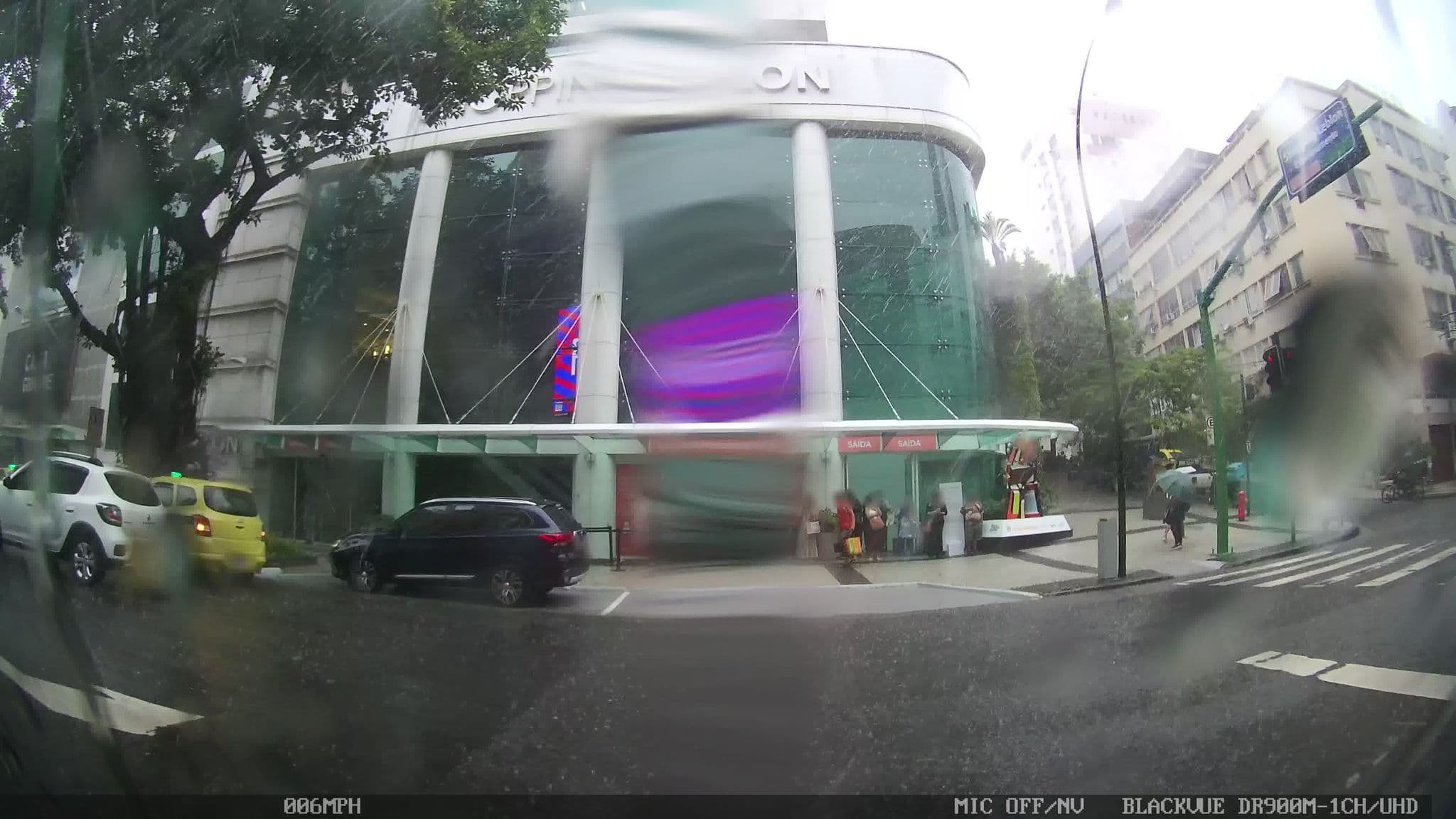 Street view near Leblon Flat, Leblon — © kaart_1 (CC BY-SA · Mapillary)