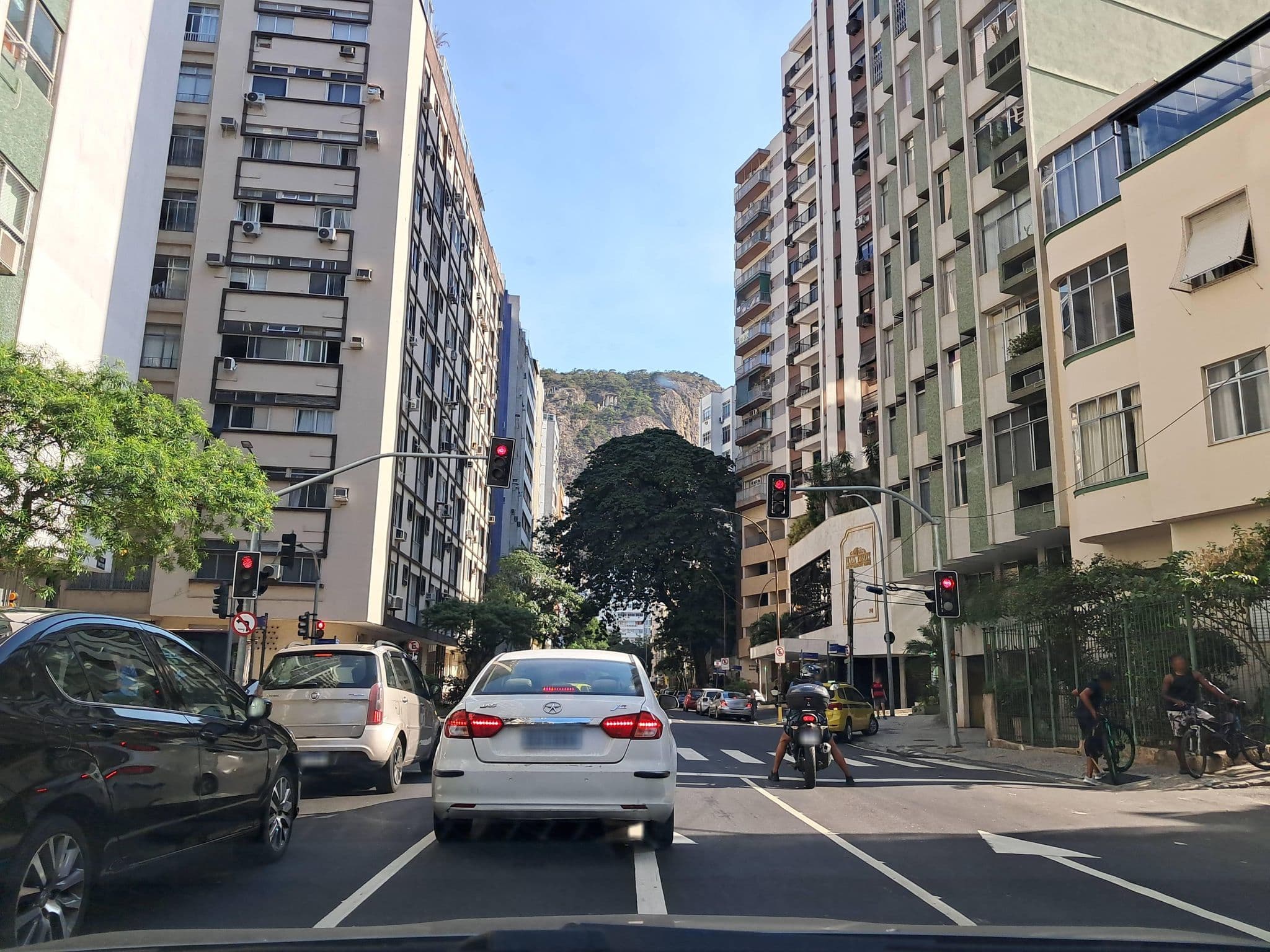 Street view near Hotel Pestana Natal Resort All Inclusive, Copacabana — © Malu25 (CC BY-SA · Mapillary)
