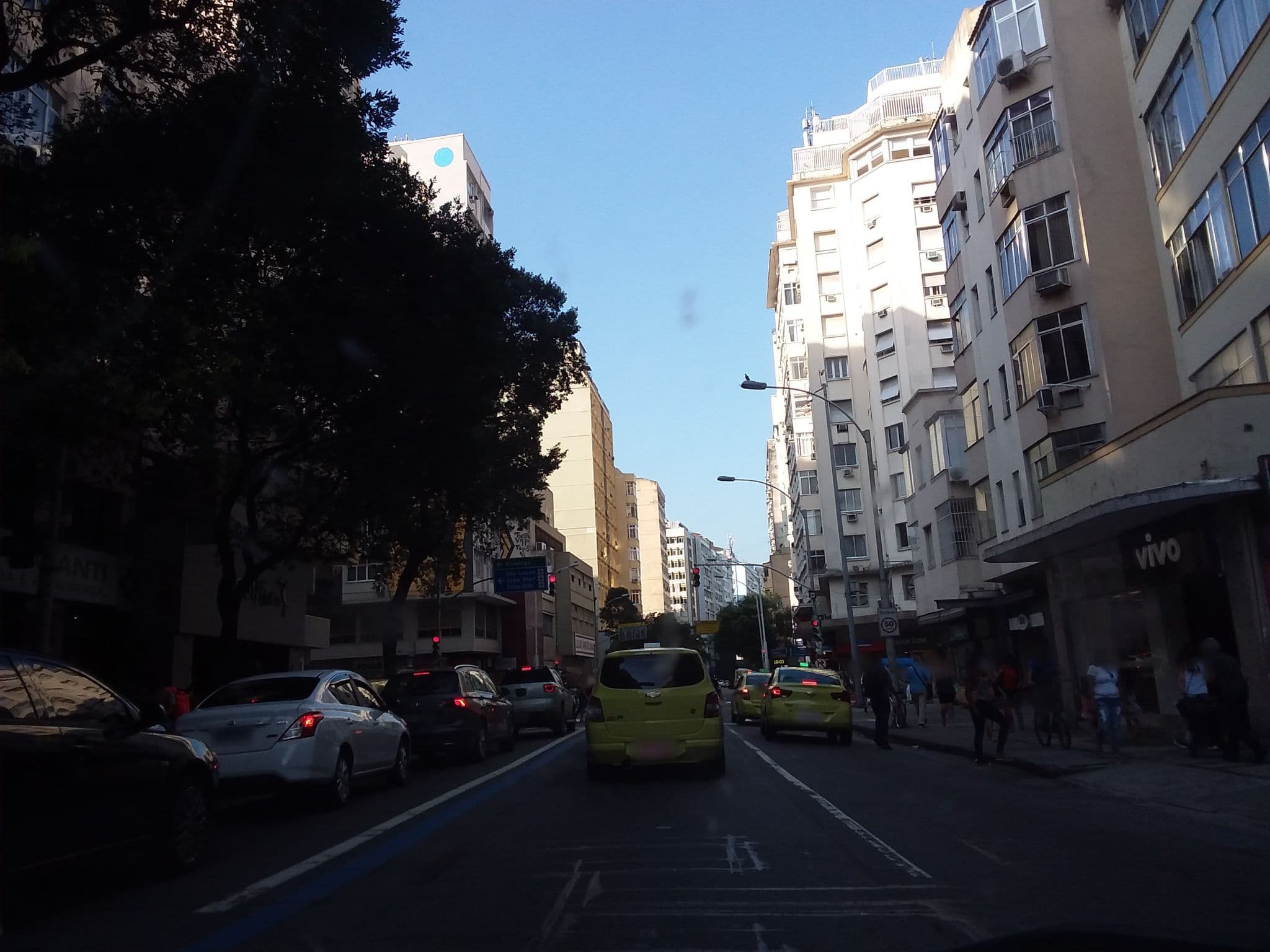 Street view near Hotel Olinda Rio, Copacabana — © projevias (CC BY-SA · Mapillary)