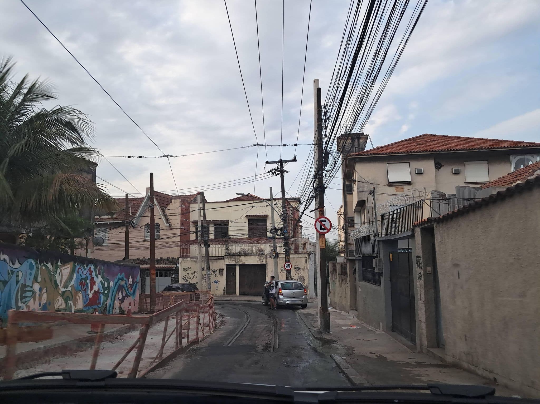 Street view near Santa Casa RJ, Santa Teresa — © Malu25 (CC BY-SA · Mapillary)
