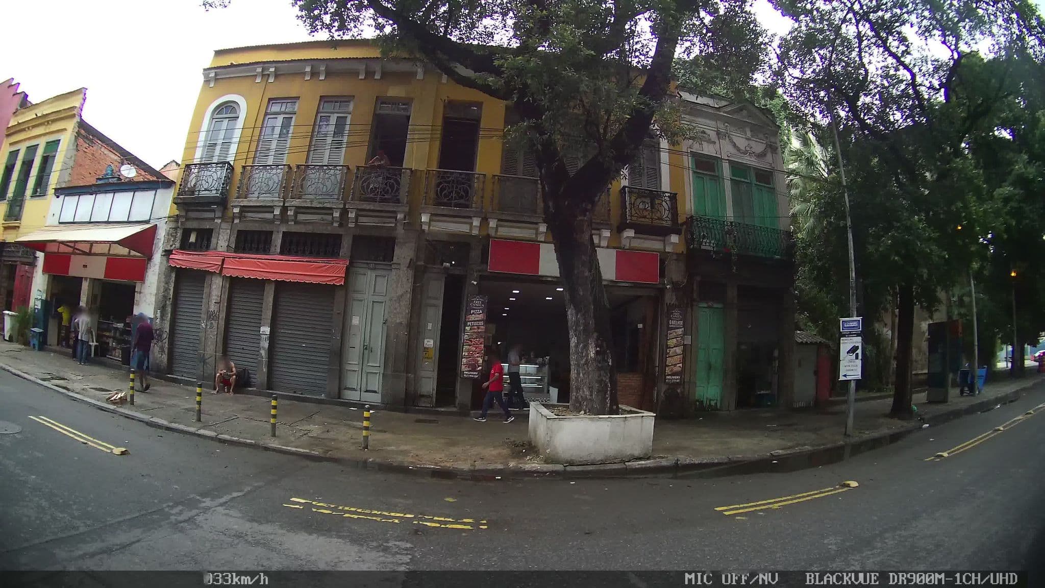 Street view near Rua Paula Matos, 67, Cidade Nova — © kaart_2 (CC BY-SA · Mapillary)