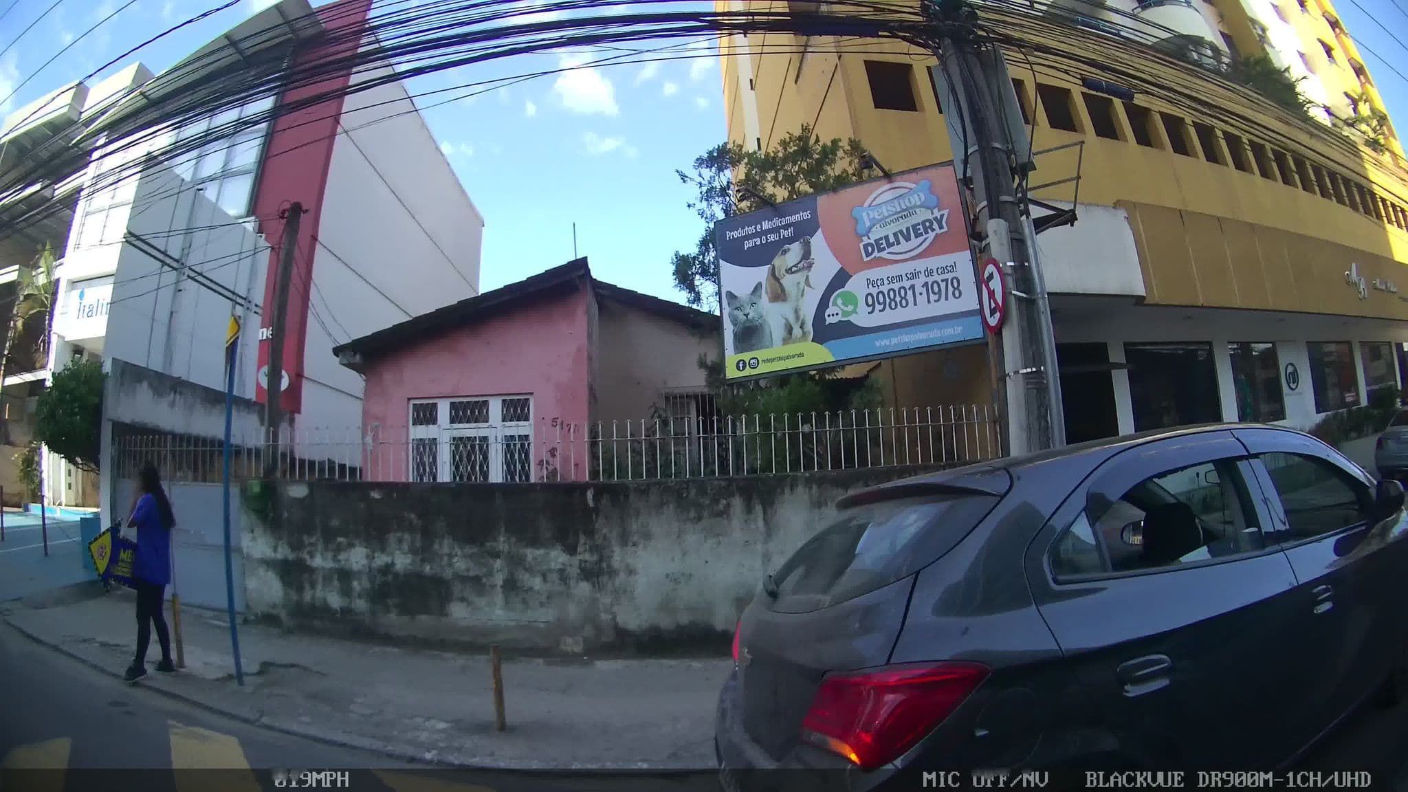 Street view near Hotel Grand Mercure, Nova Iguaçu — © kaart_1 (CC BY-SA · Mapillary)