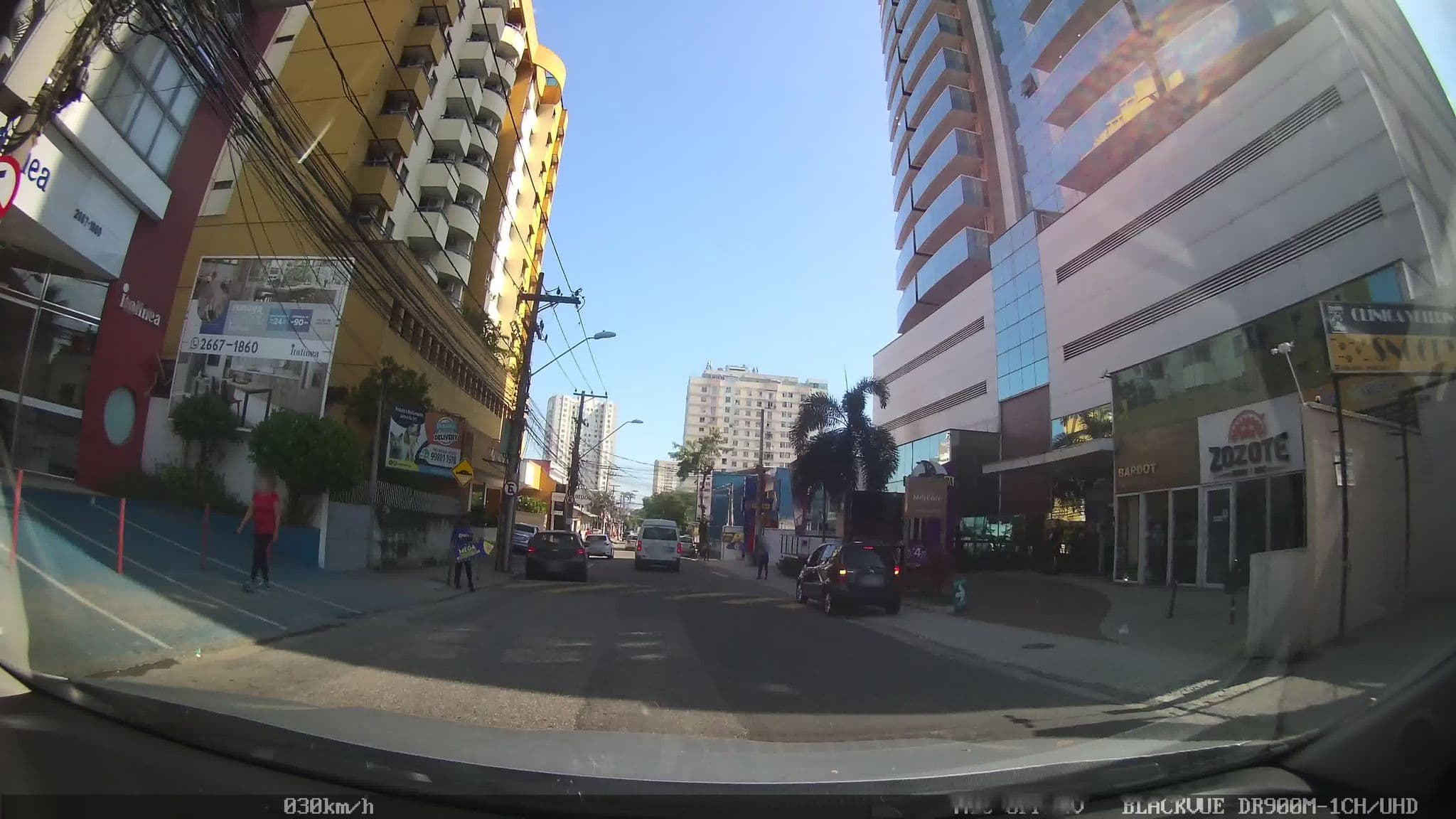 Street view near Mercure Rio de Janeiro Nova Iguaçu, Nova Iguaçu — © kaart_1 (CC BY-SA · Mapillary)