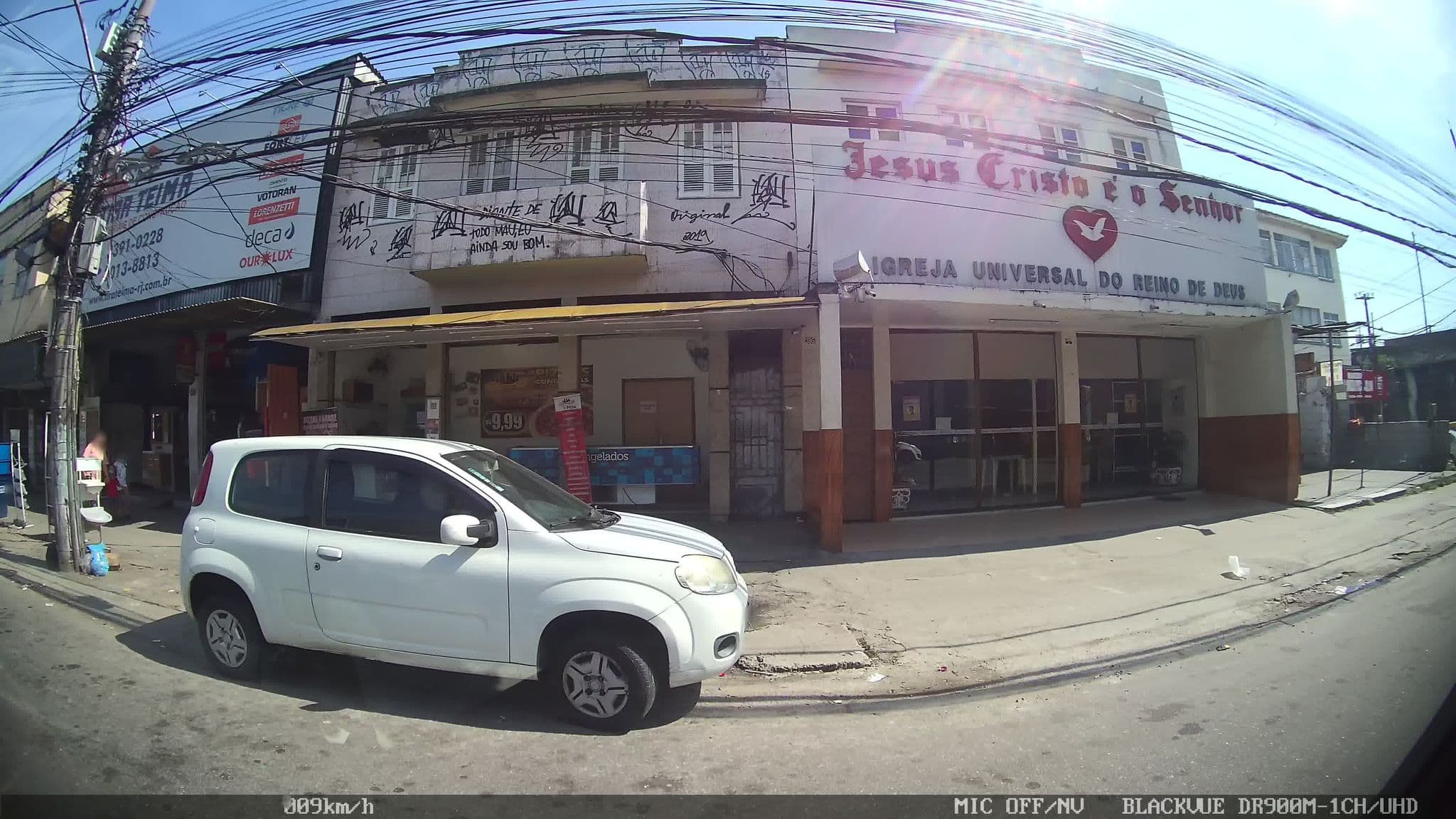 Street view near Motel Bariloche, Duque de Caxias — © kaart_2 (CC BY-SA · Mapillary)