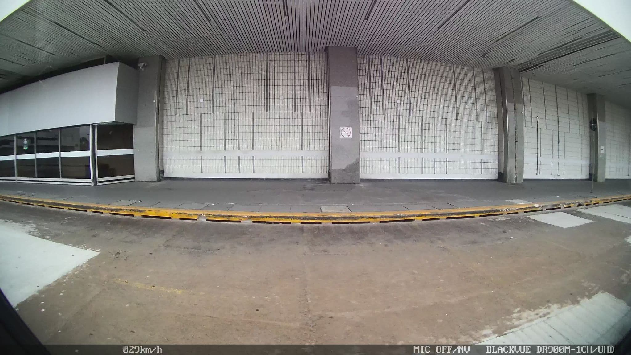 Street view near Luxor Hotel Aeroporto, Duque de Caxias — © kaart_2 (CC BY-SA · Mapillary)