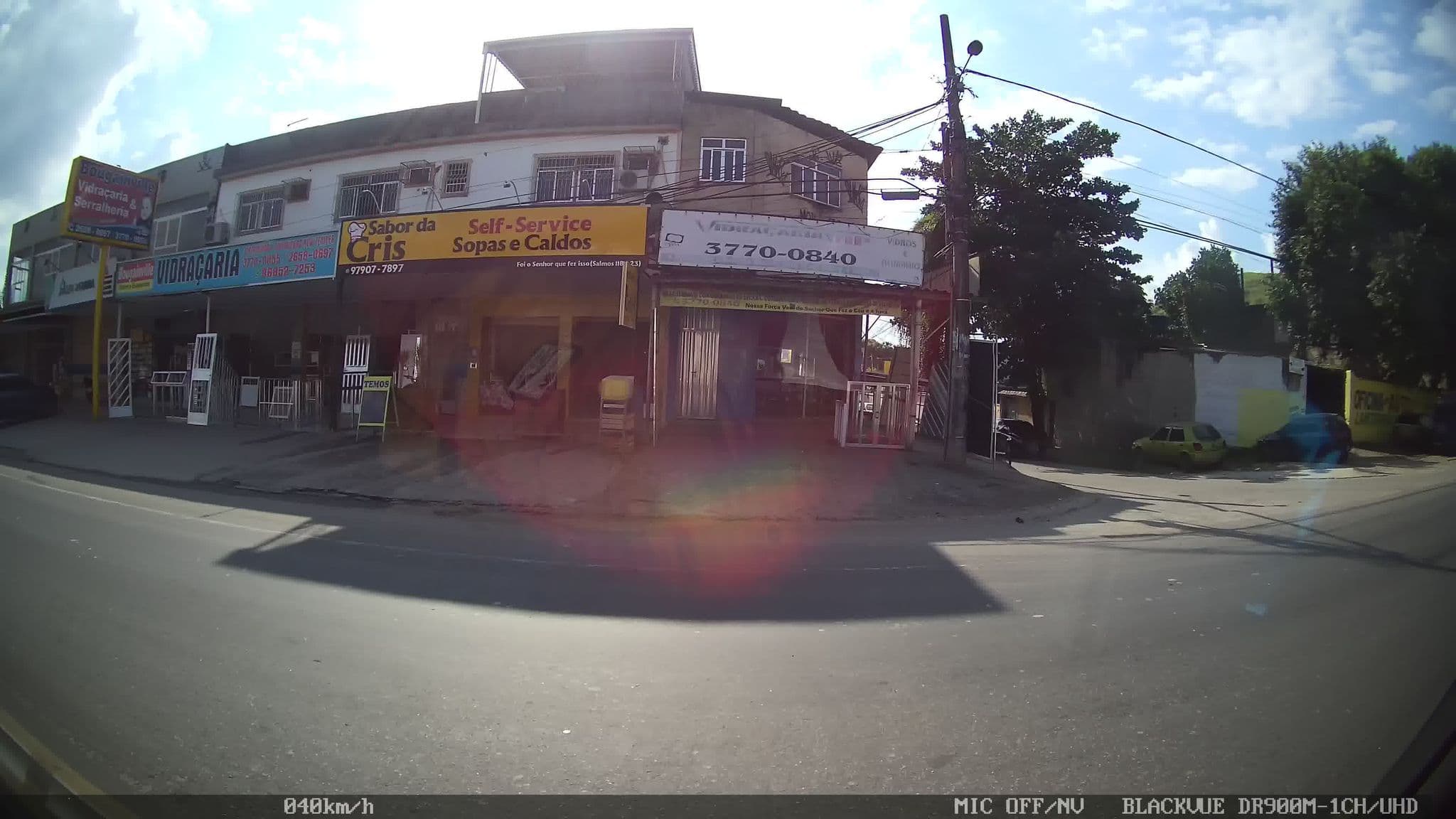 Street view near Delicia da Vivi, Nova Iguaçu — © kaart_2 (CC BY-SA · Mapillary)