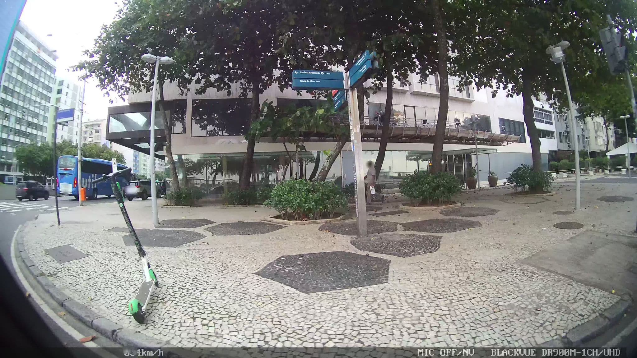 Street view near Rio Rentals 021, Copacabana — © kaart_2 (CC BY-SA · Mapillary)