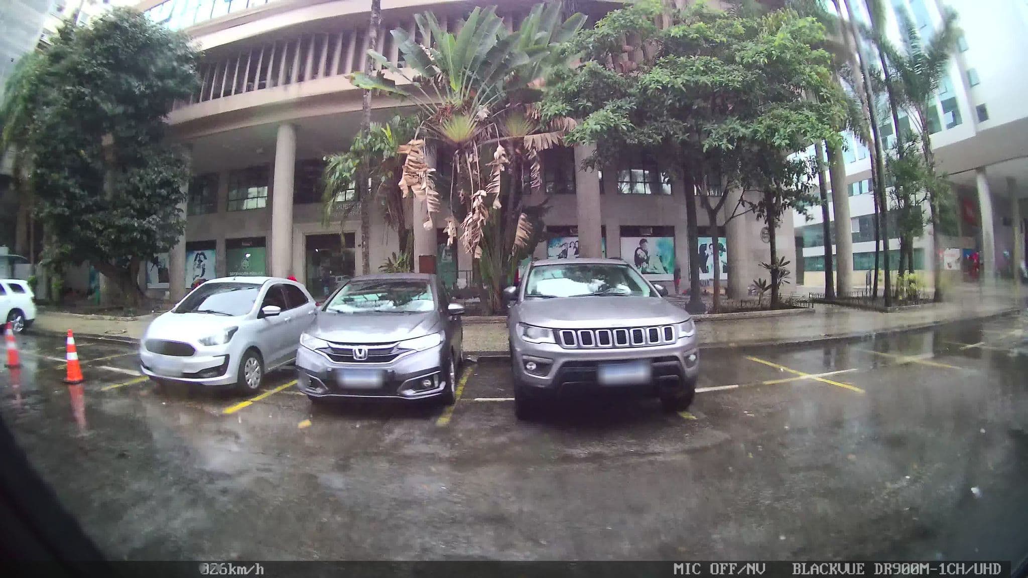 Street view near ibis Hotel, Rio de Janeiro — © kaart_2 (CC BY-SA · Mapillary)