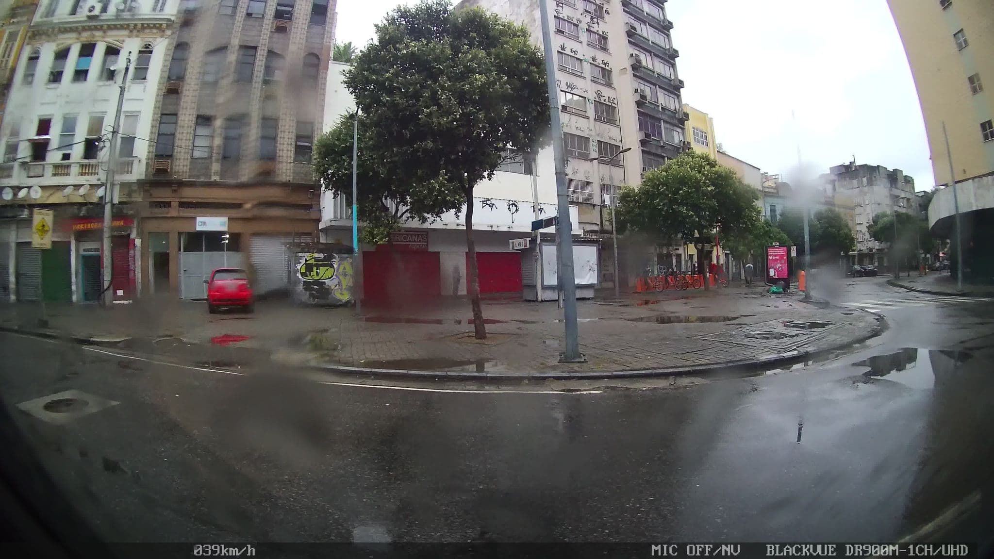 Street view near Hotel Puma, Rio de Janeiro — © kaart_2 (CC BY-SA · Mapillary)