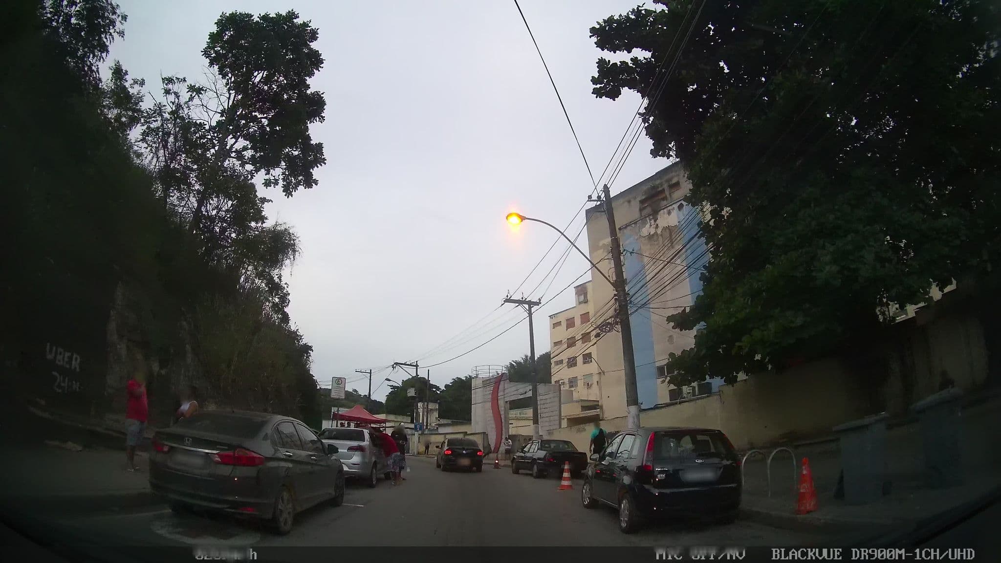 Street view near Repouso Médico HEAL, Niterói — © kaart_2 (CC BY-SA · Mapillary)