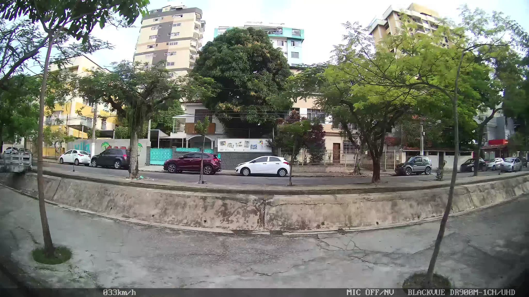 Street view near Pousada Recanto de Icaraí, Niterói — © kaart_2 (CC BY-SA · Mapillary)