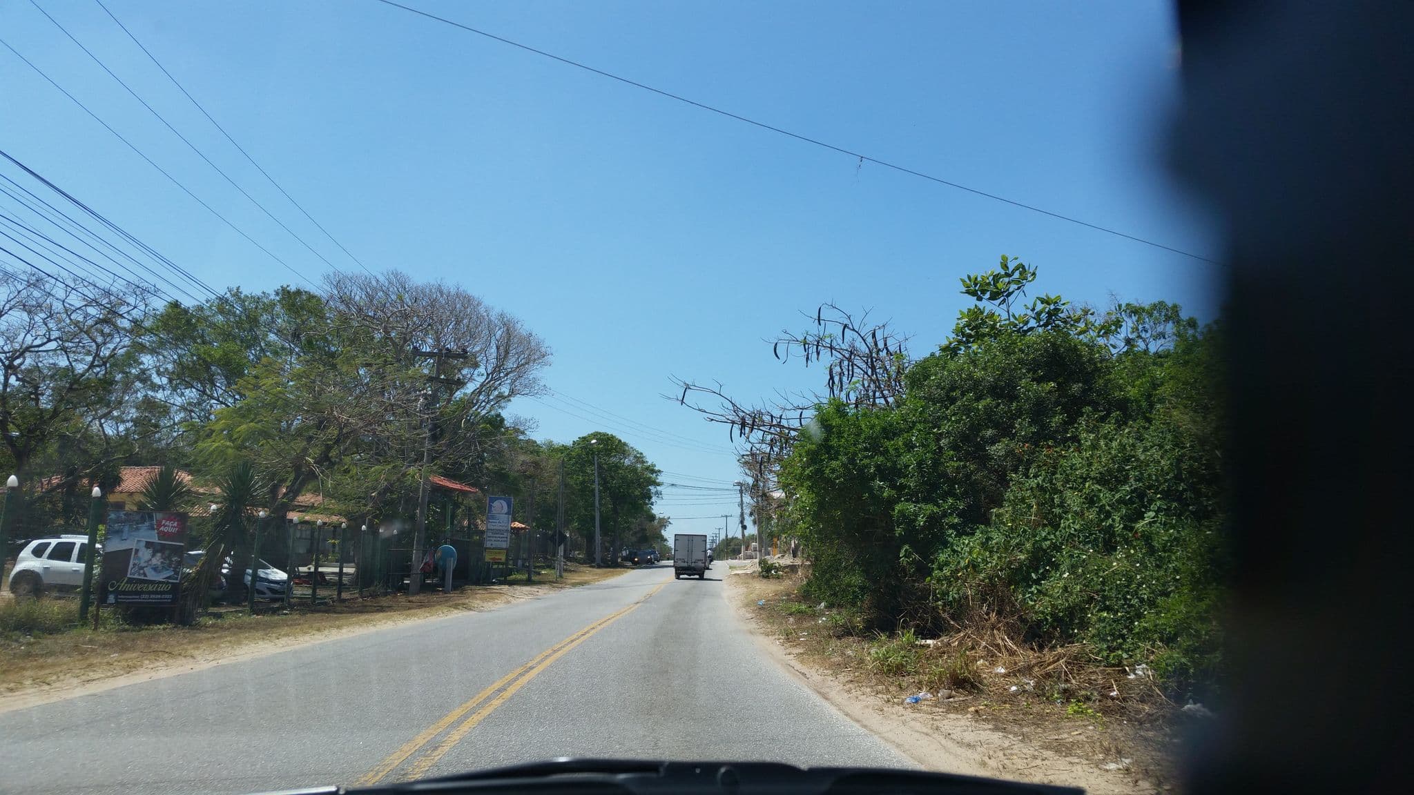 Street view near Dunas do Peró - Pousada e Camping, Cabo Frio — © pablo (CC BY-SA · Mapillary)