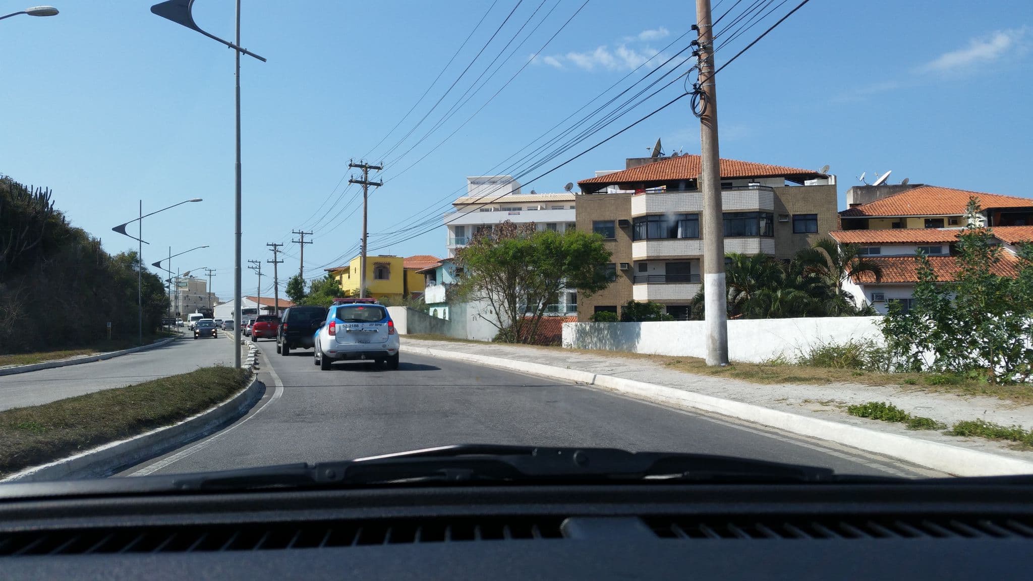 Street view near Estalagem dos corais, Arraial do Cabo — © pablo (CC BY-SA · Mapillary)